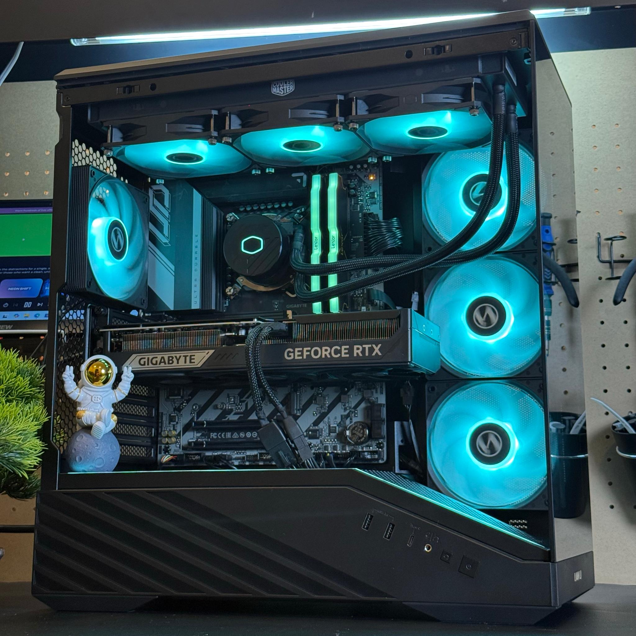 4K Gaming PC | RTX 5070 Ti | Intel Ultra 7 265KF | 32GB DDR5 RAM | 2TB | Windows 11