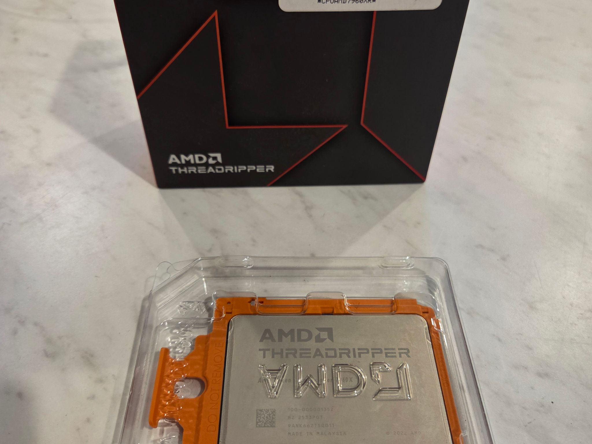 AMD Threadripper 7960X (24C/48T) + Gigabyte TRX50 AI TOP - CPU/Mobo Combo