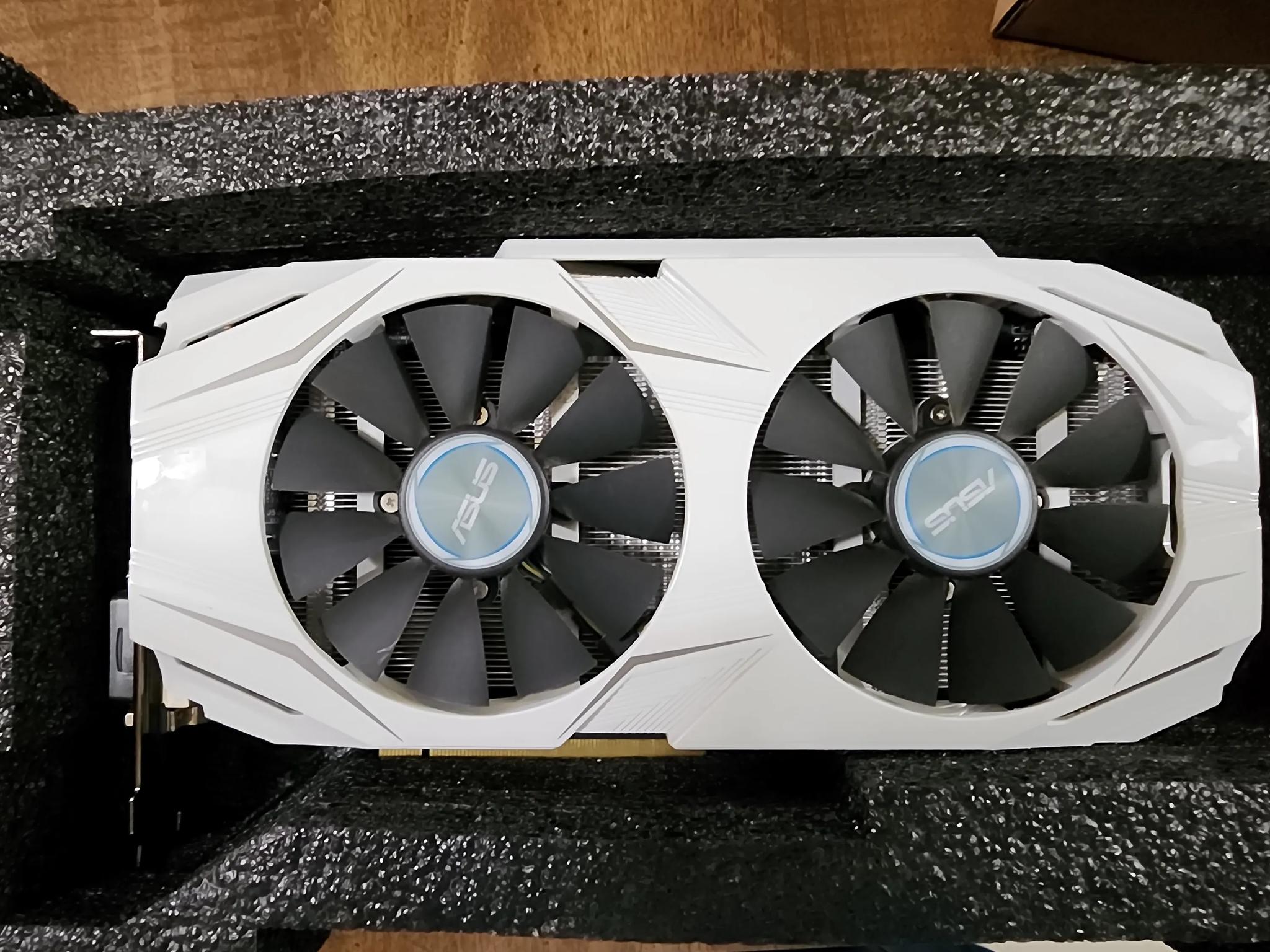 ASUS DUAL White GeForce 1060 6GB