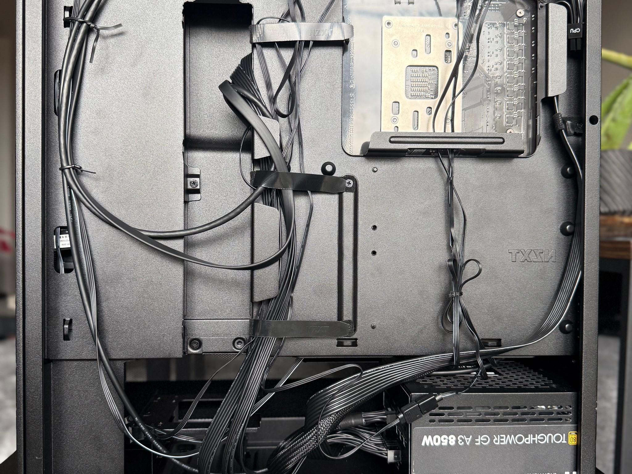 RTX 5070 - 7600X - 2TB Gaming Pc