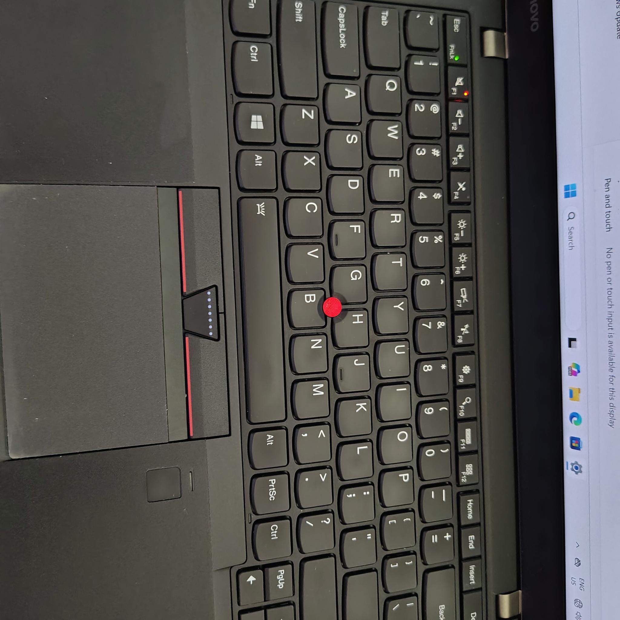 Lenovo T460s running Windows 11