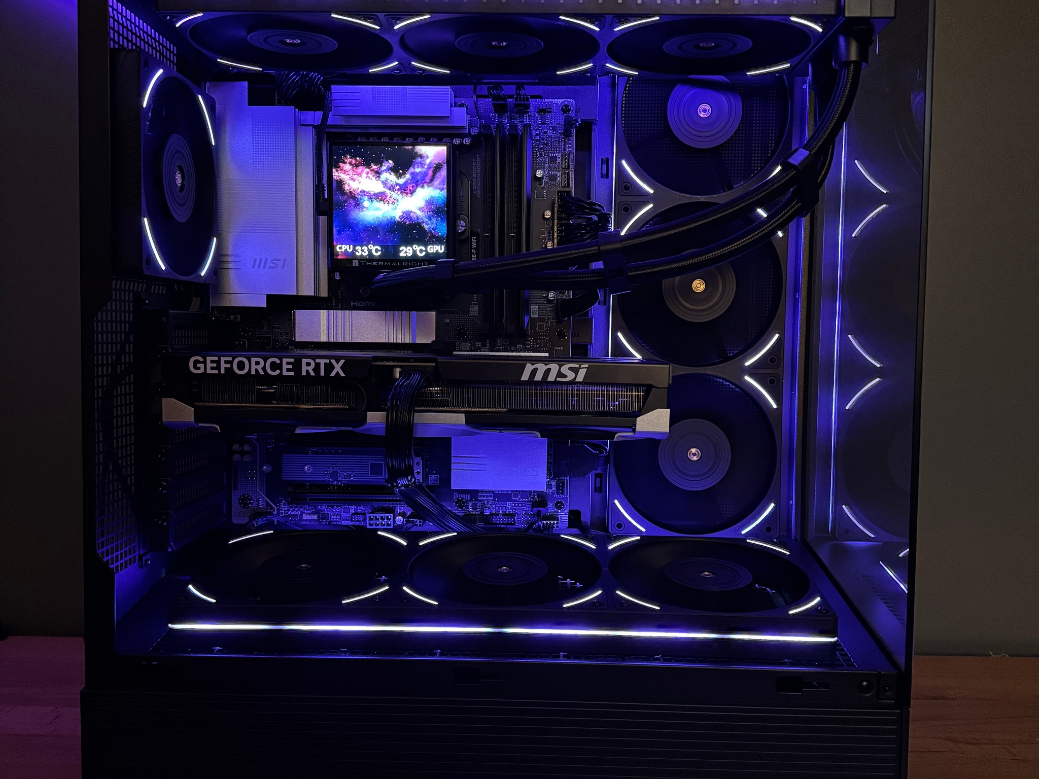 👨‍🚀Gaming PC | Ryzen 9900X, RTX 5070 Ti, 32GB DDR5 6000, 2TB Gen4 SSD, 1000W Thermaltake