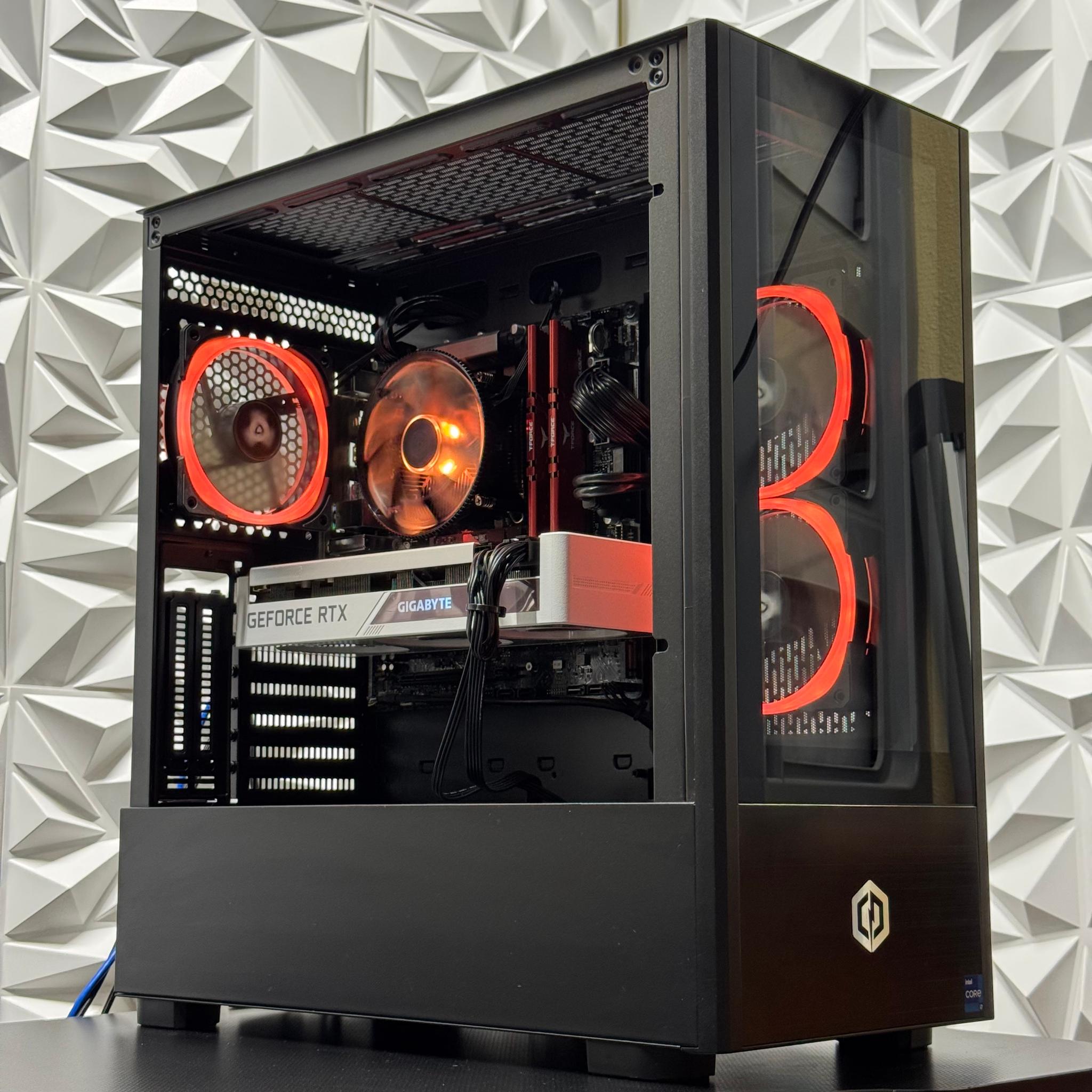 Rtx 3070 / i7-12700F / 16GB DDR4 Ram / 1500GB Storage / 700w psu / Windows 11
