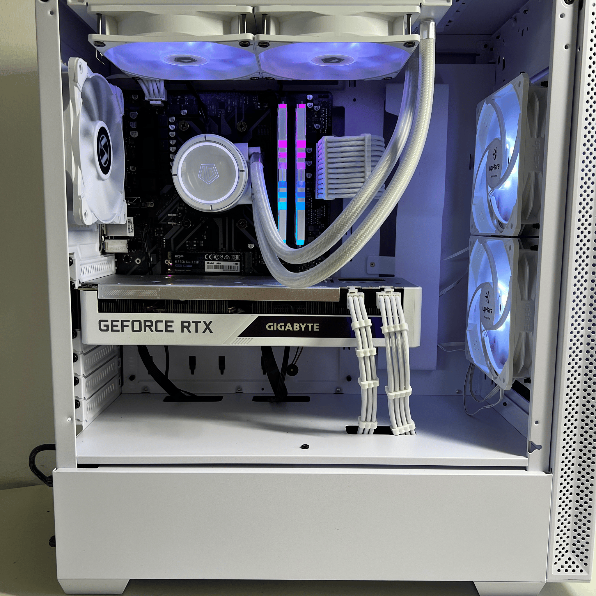 White Vision Ryzen 5600X | Rtx 3070 Gaming PC