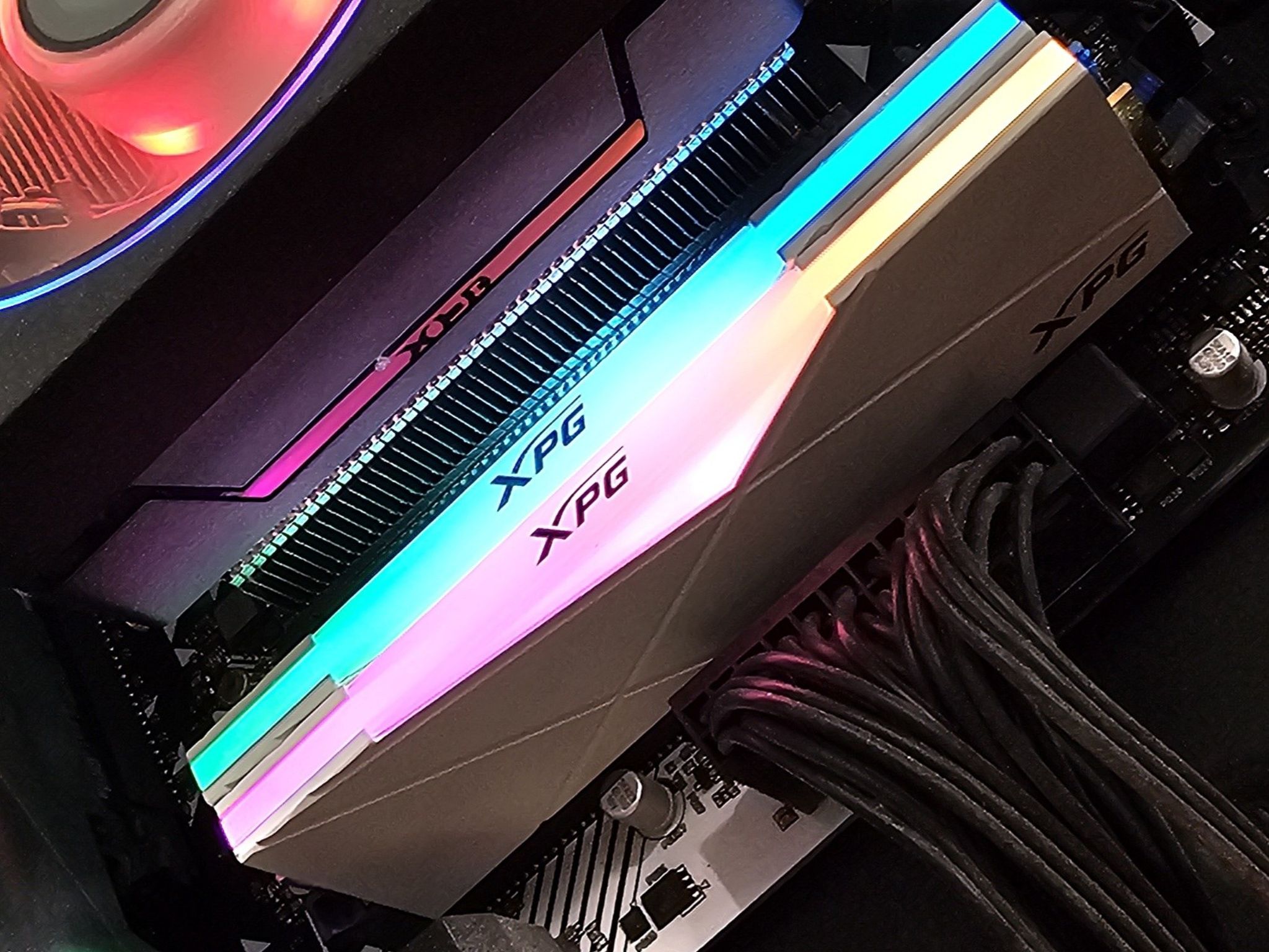 16GB DDR4 (2x8GB) CL16 3200MT/s ADATA XPG