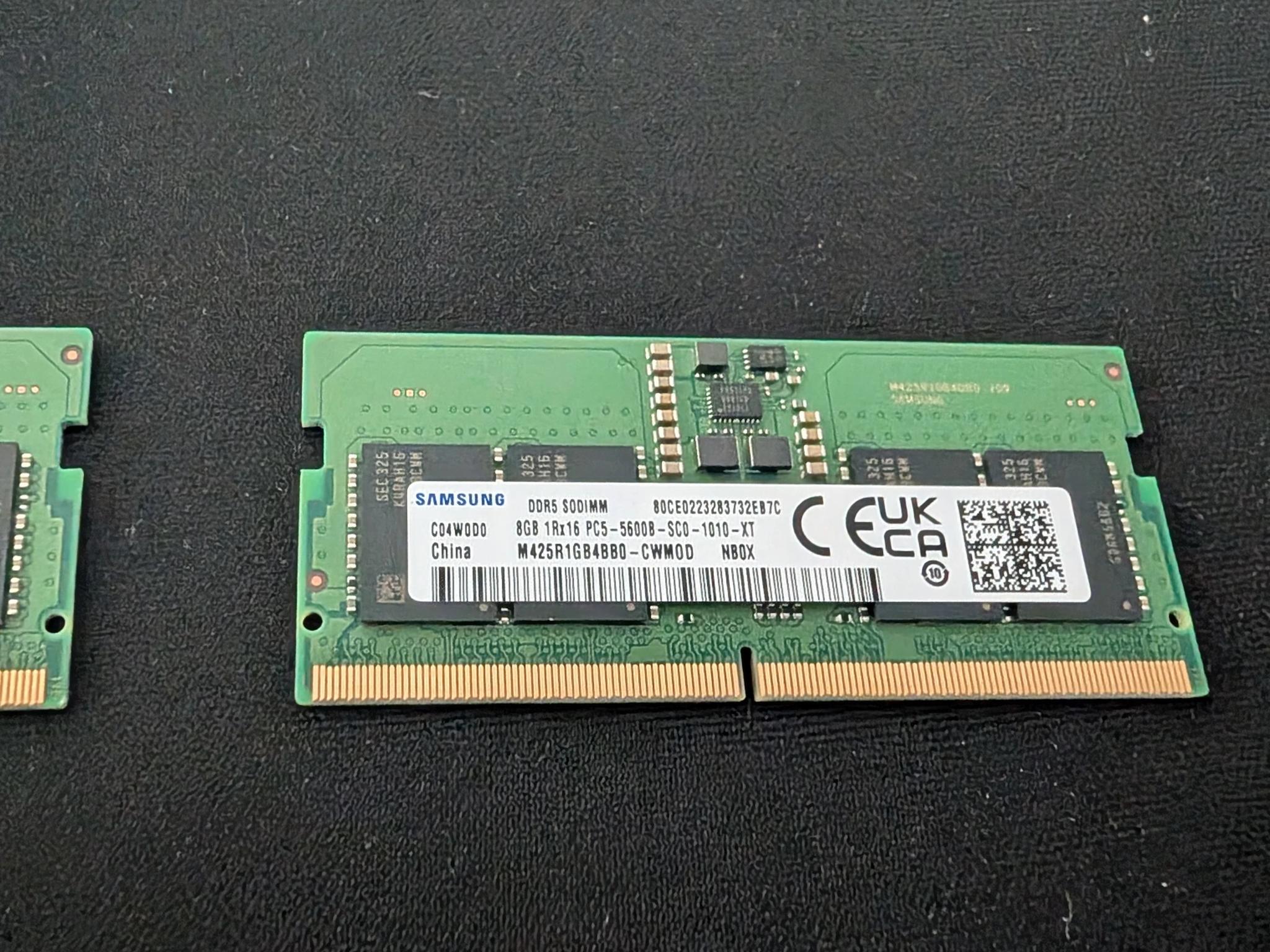 Samsung DDR SODIMM 16GB Kit (8GBx2) PC5-5600B (Lenovo OEM Modules)