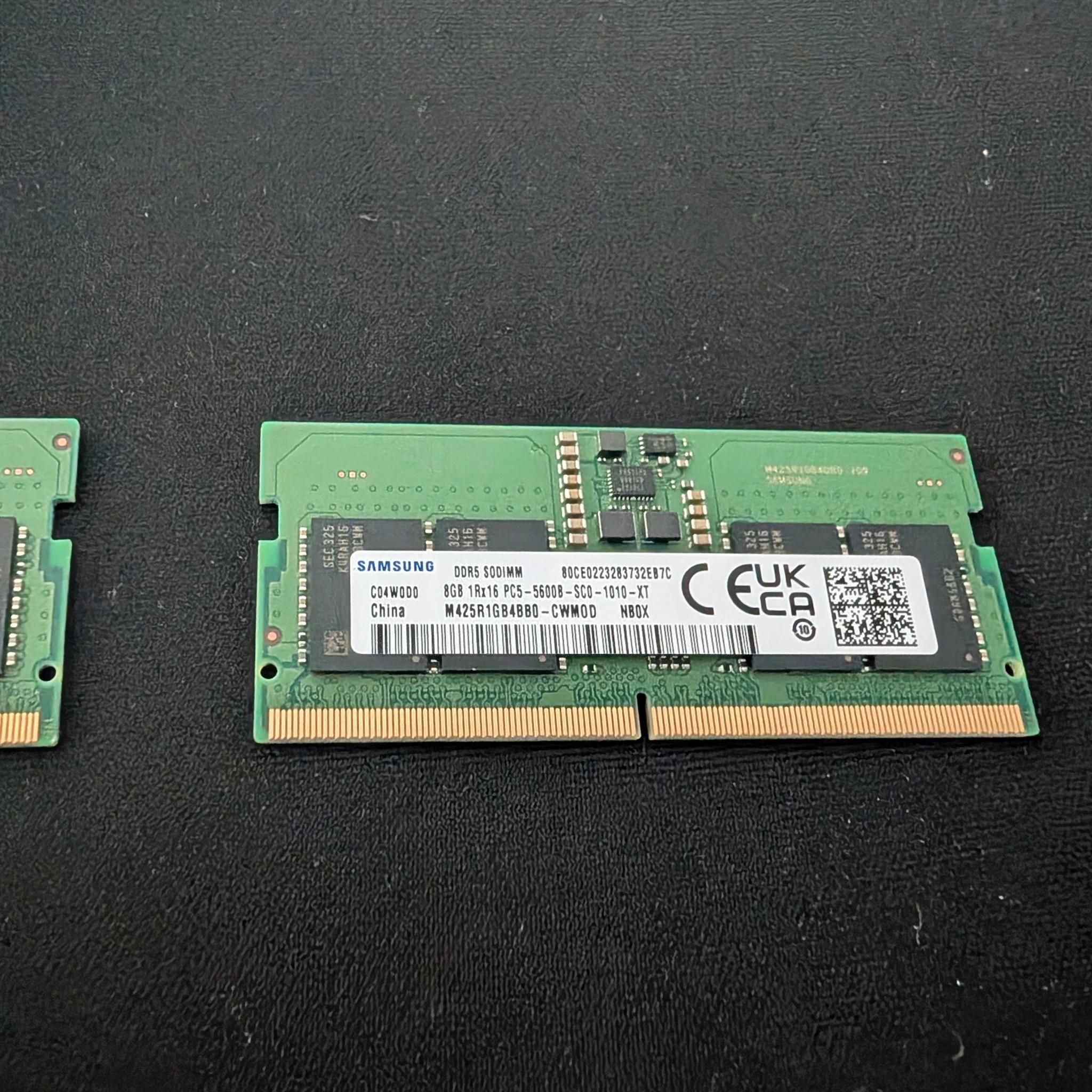 Samsung DDR SODIMM 16GB Kit (8GBx2) PC5-5600B (Lenovo OEM Modules)