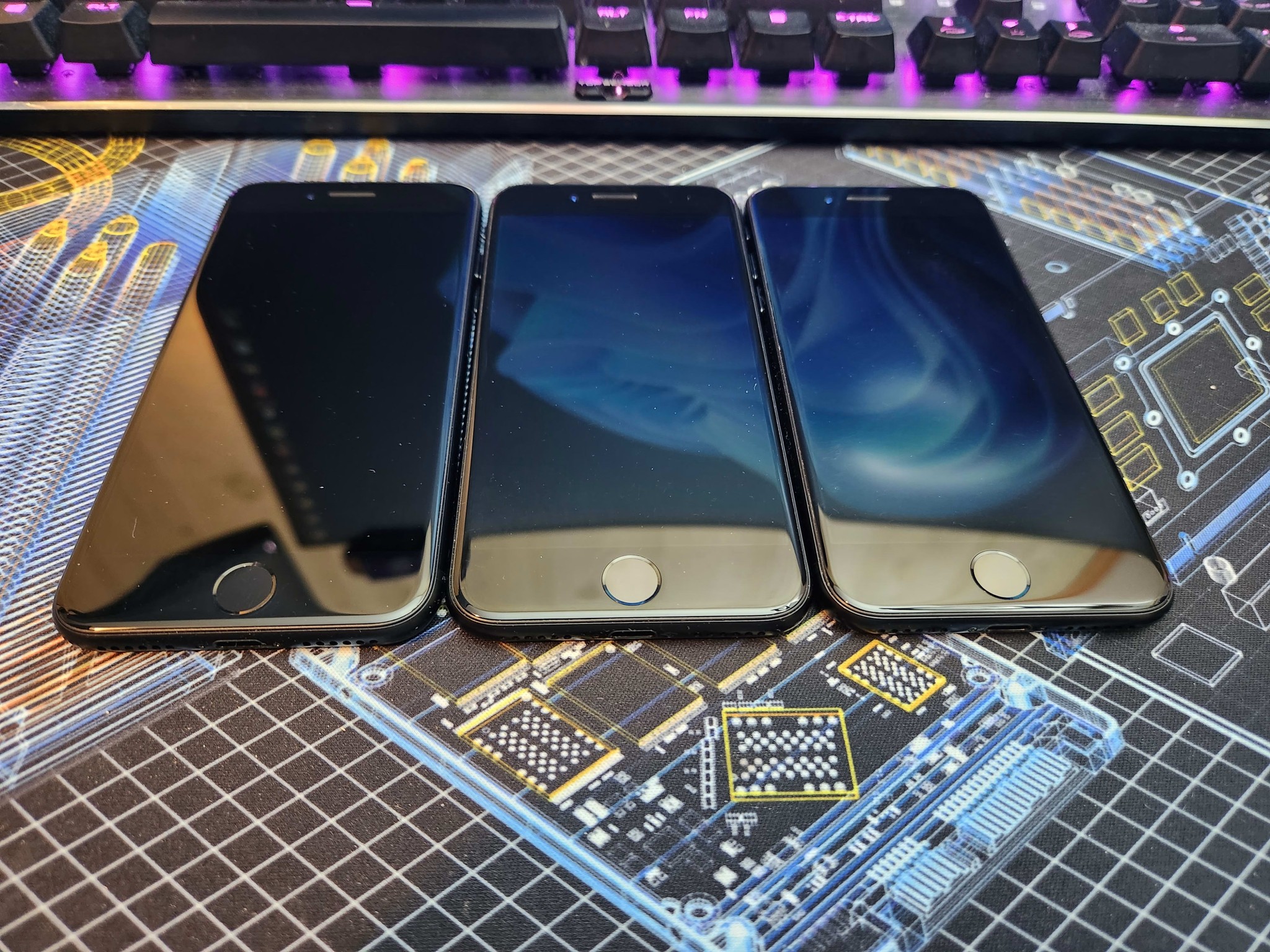 iPhone SE 64GB 2nd Gen