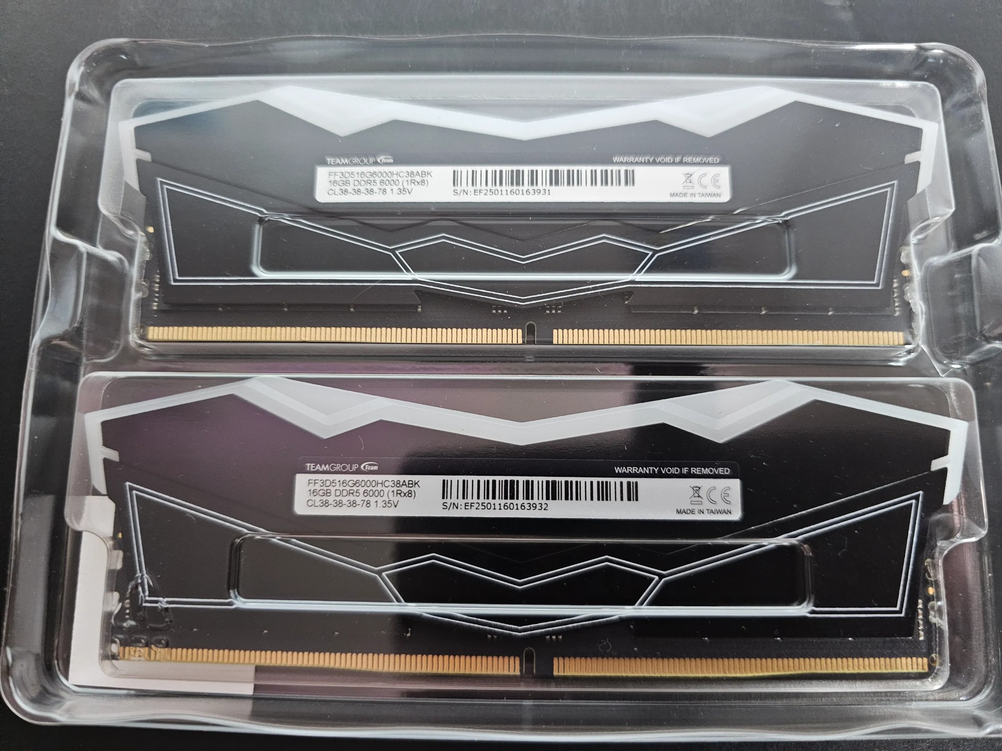 TeamGroup T-Force Delta RGB DDR5 32GB (16GBx2) 6000MHz RAM