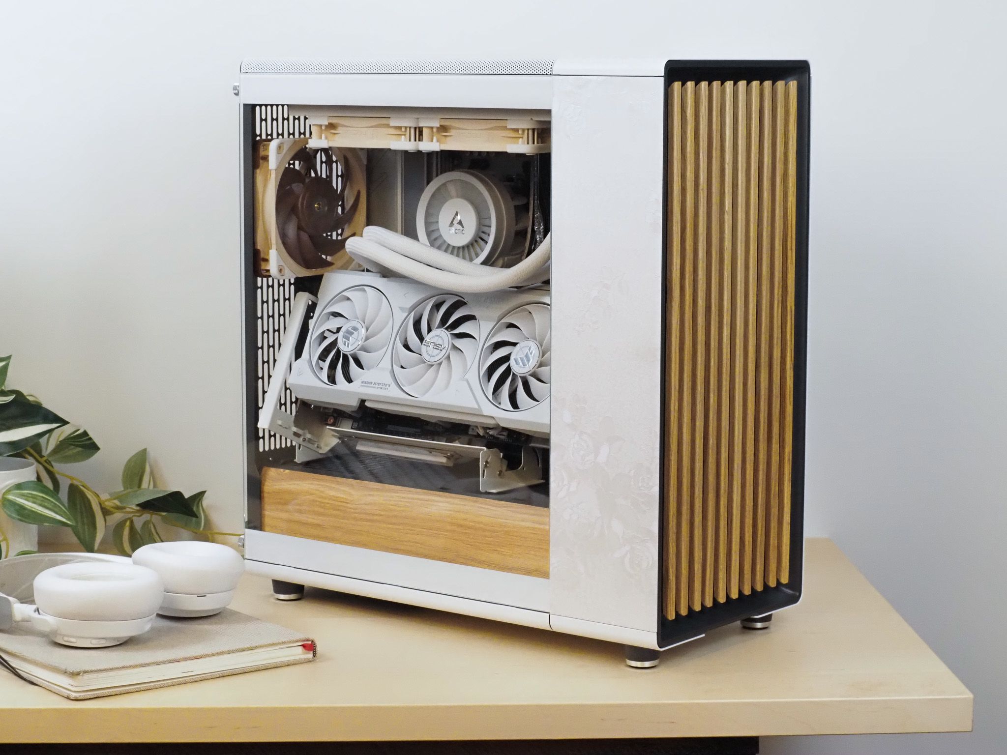 "Lumiere" by Optimist | The Elegance Series