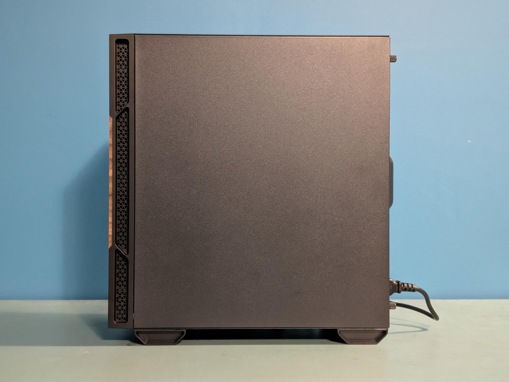 Classy Gaming PC | Ryzen 5 5600, RX 6700 XT, 32GB RAM, 1TB NVMe | SteamOS Compatible