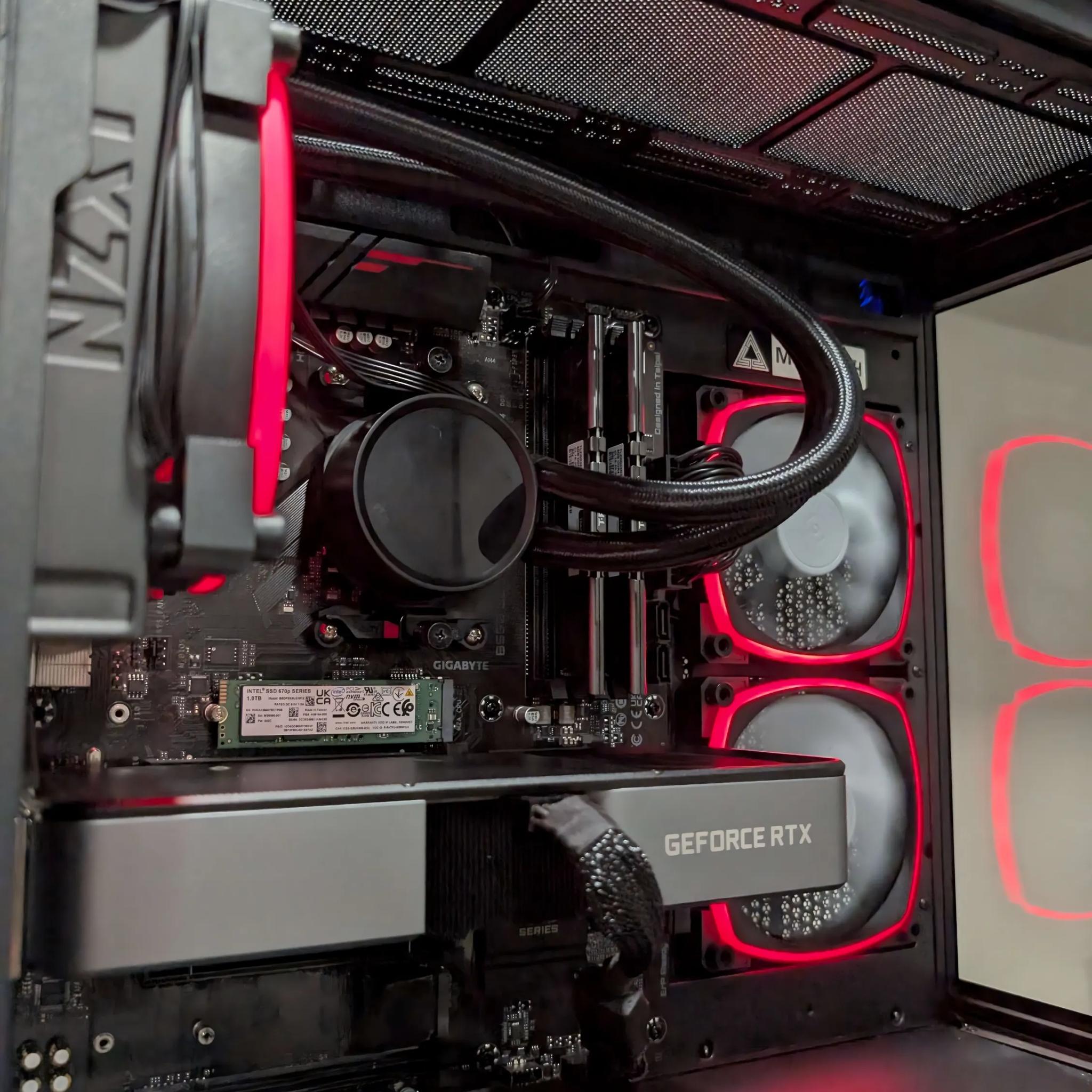 Gaming PC // RTX 3070 - Ryzen 5 5600X