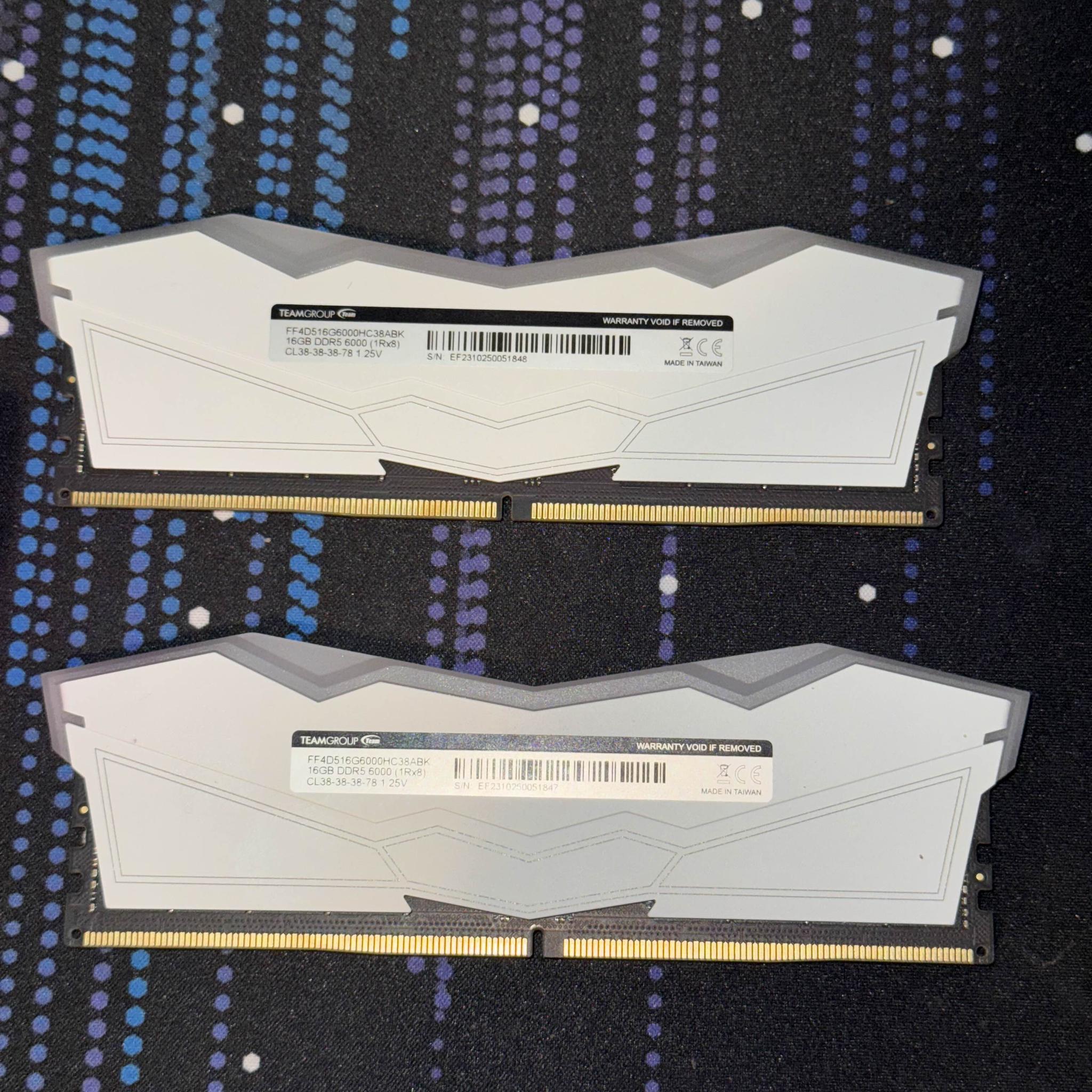 32GB DDR5-6000 (2x16 ) TForce Delta RGB White TeamGroup