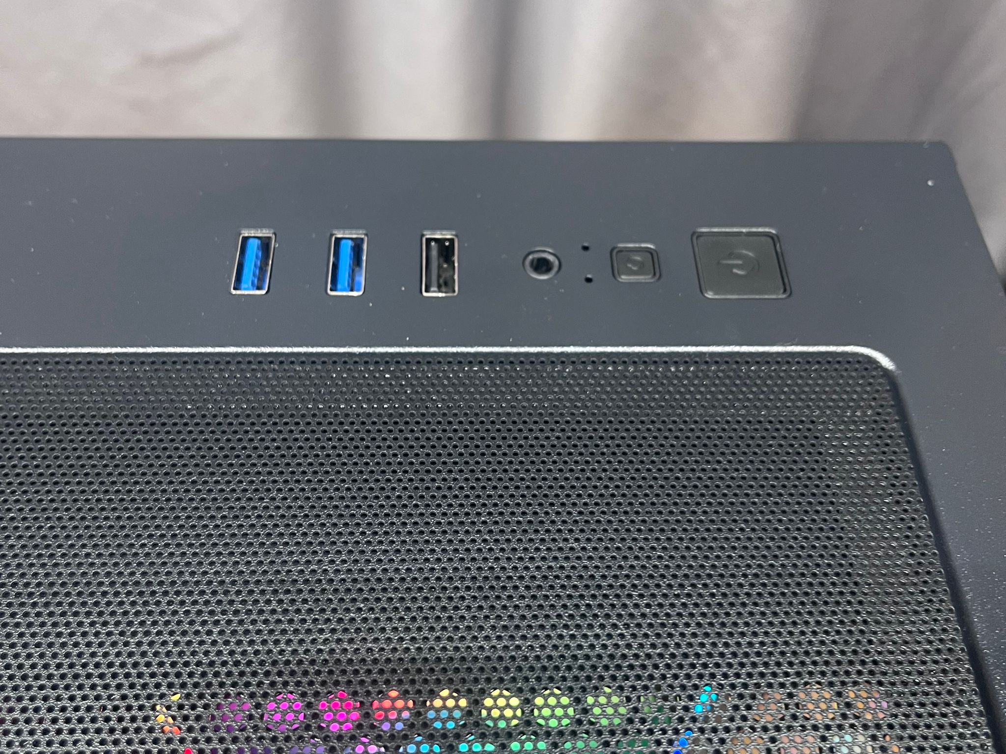 Ryzen 5 5500 | RX 6650 XT | 16GB RAM | 1TB NVME | Gaming PC
