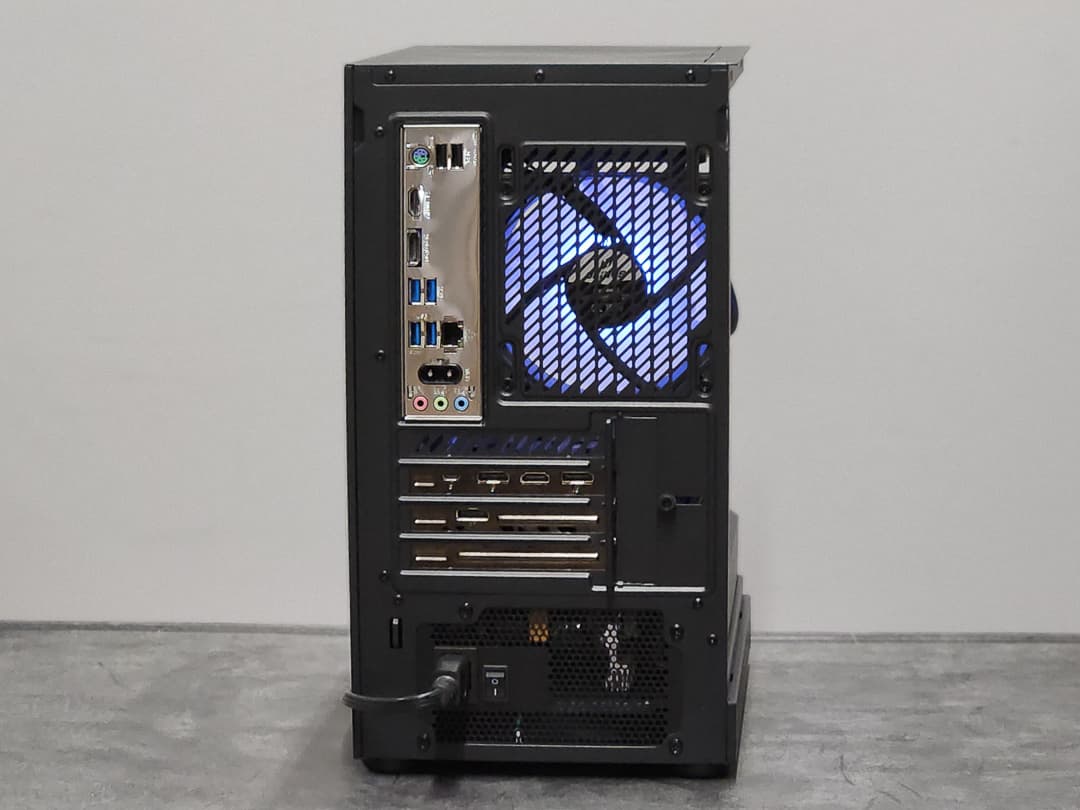 RTX 2080 Super 8GB | Ryzen 5 5600X | Liquid Cooled| 32GB DDR4 | 512GB SSD | Gaming PC