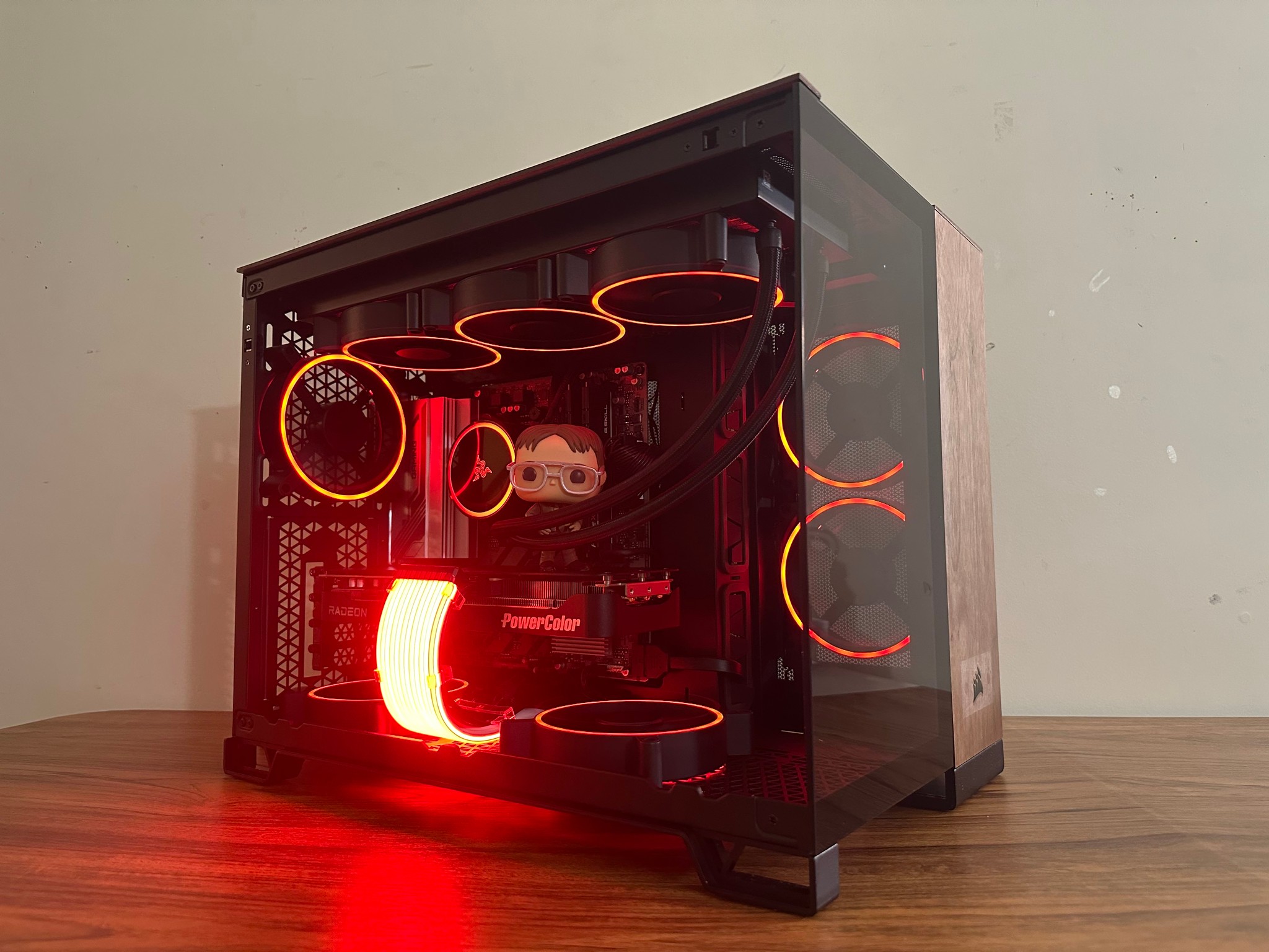 🪵⚡Timber Titan | 9070XT | 32GB DDR5 | Ryzen 9 7900X | 2TB NVMe | Windows 11 Pro |