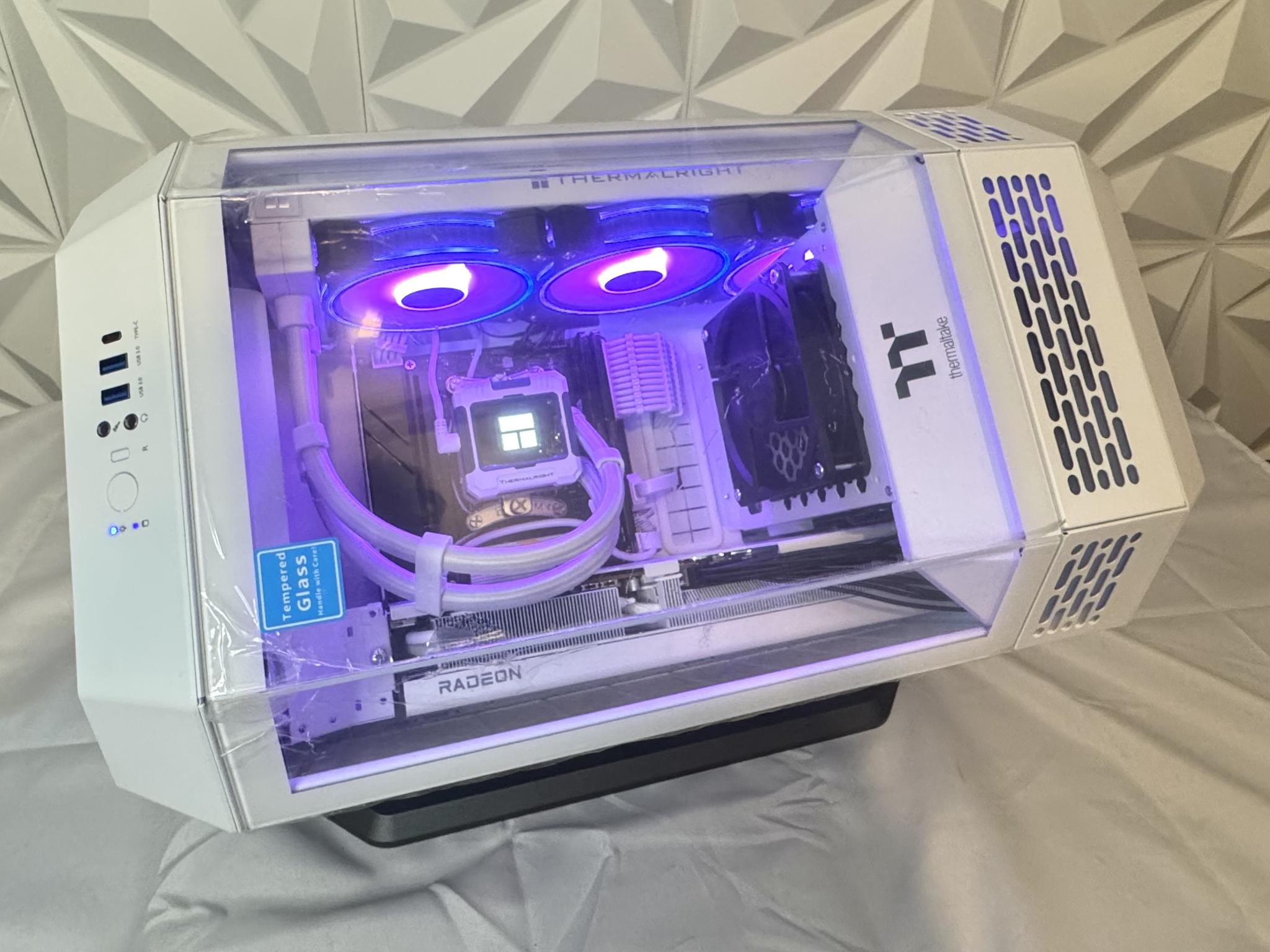 🚀🐰|High-end Gaming Pc| Ryzen 7 9700x, 9070xt, 64gb, 2tb, Wifi