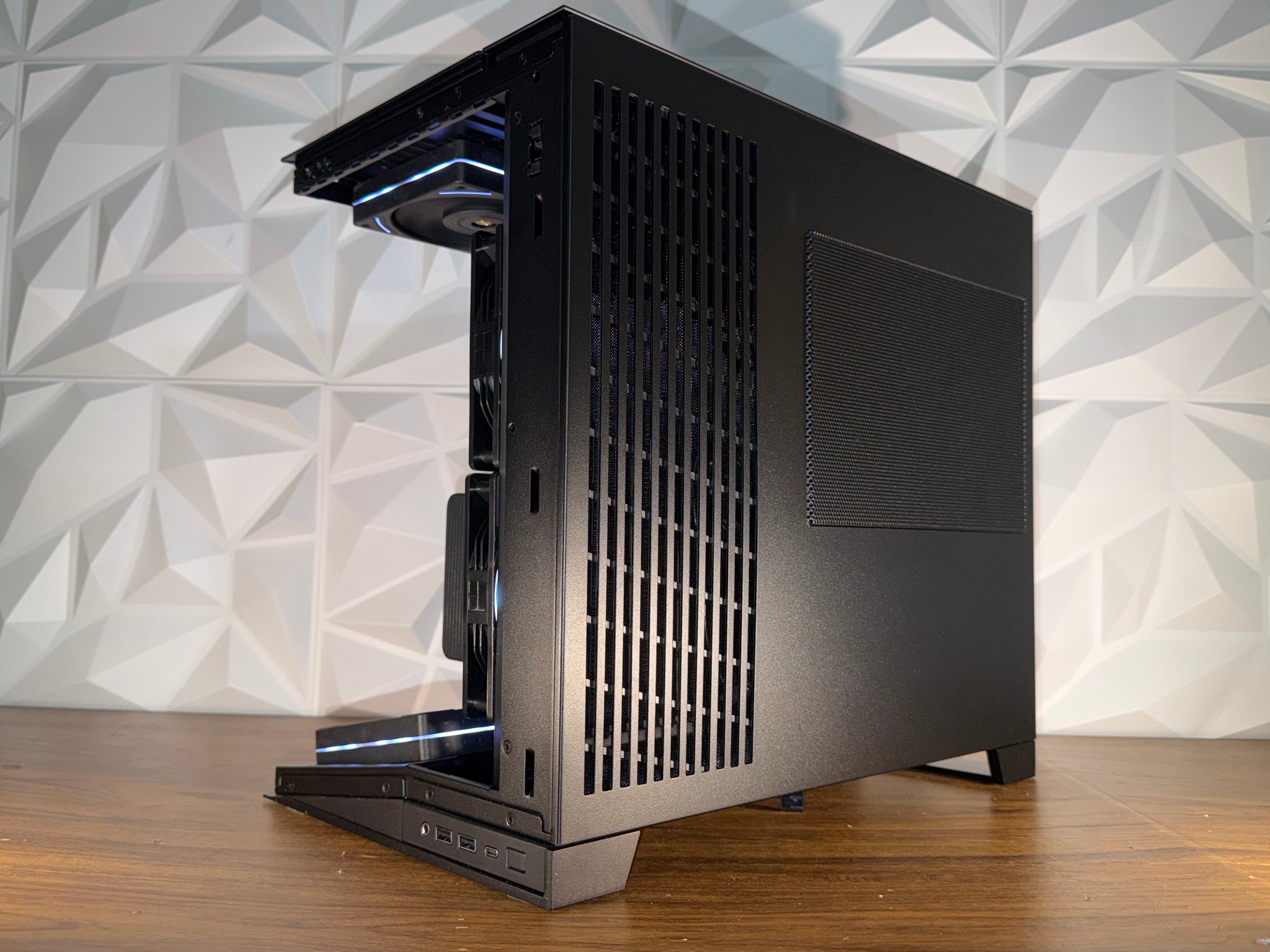 ⚡🌑Ryzen 7 9800X3D + RTX 4080 SUPER | 32GB DDR5 | 1TB Gen4 NVMe | Windows 11 Pro ⚡🌑"OBSIDIAN NOVA"