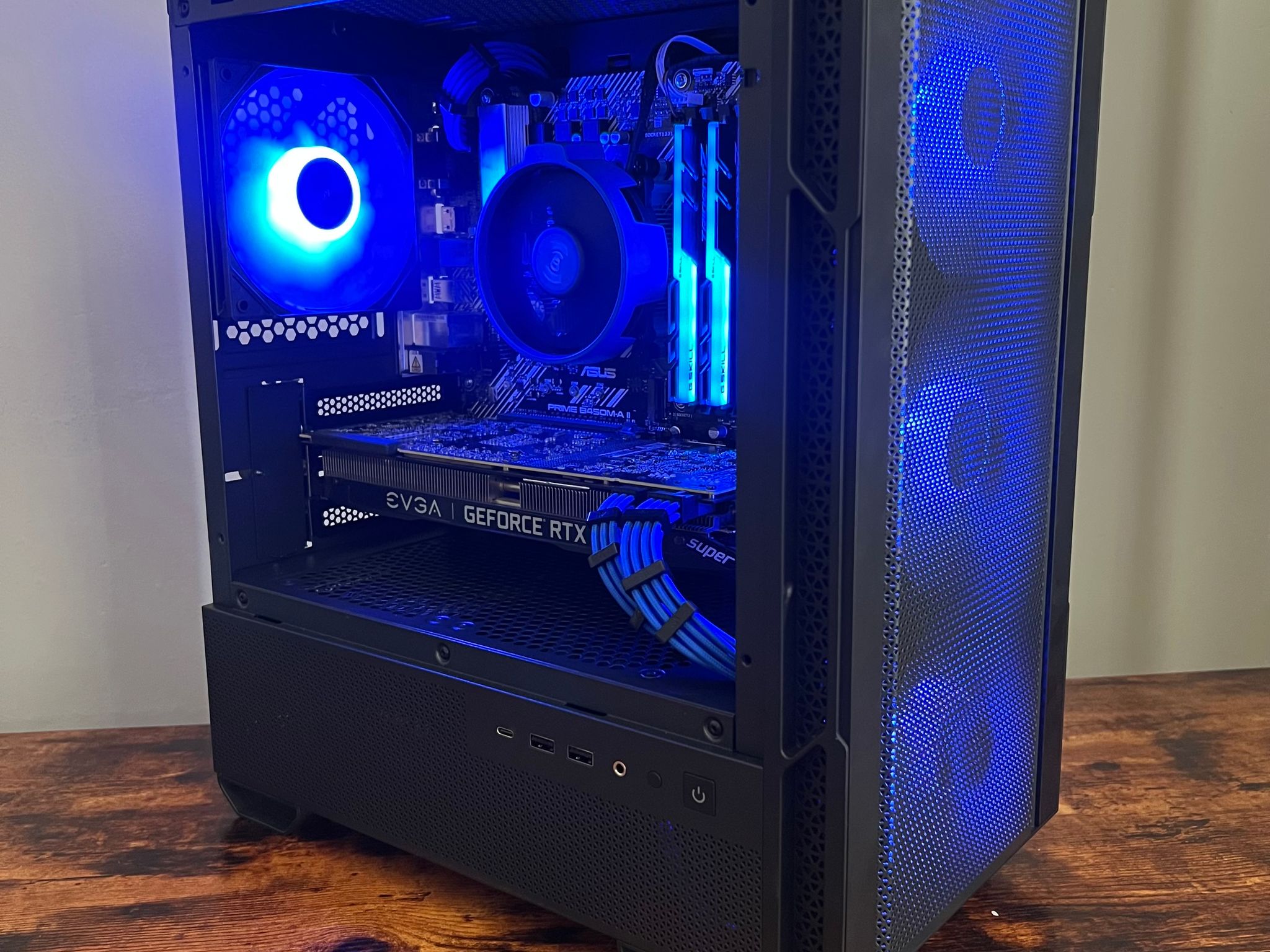 RTX 2070 Super Gaming PC! | Ryzen 5 3600 | 16gb DDR4 | 1tb SSD