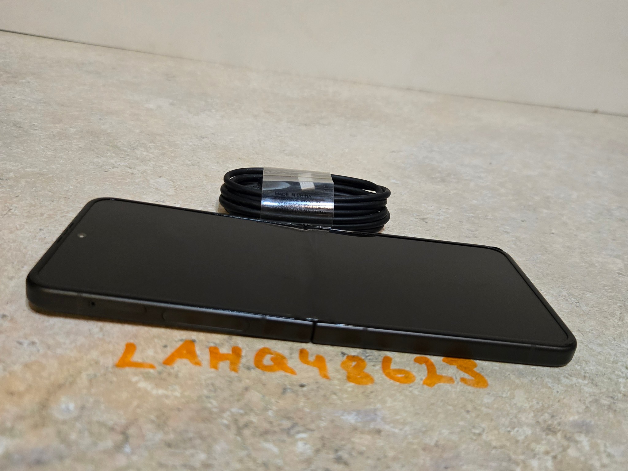 Samsung Galaxy Z Flip5 - 512GB - Unlocked