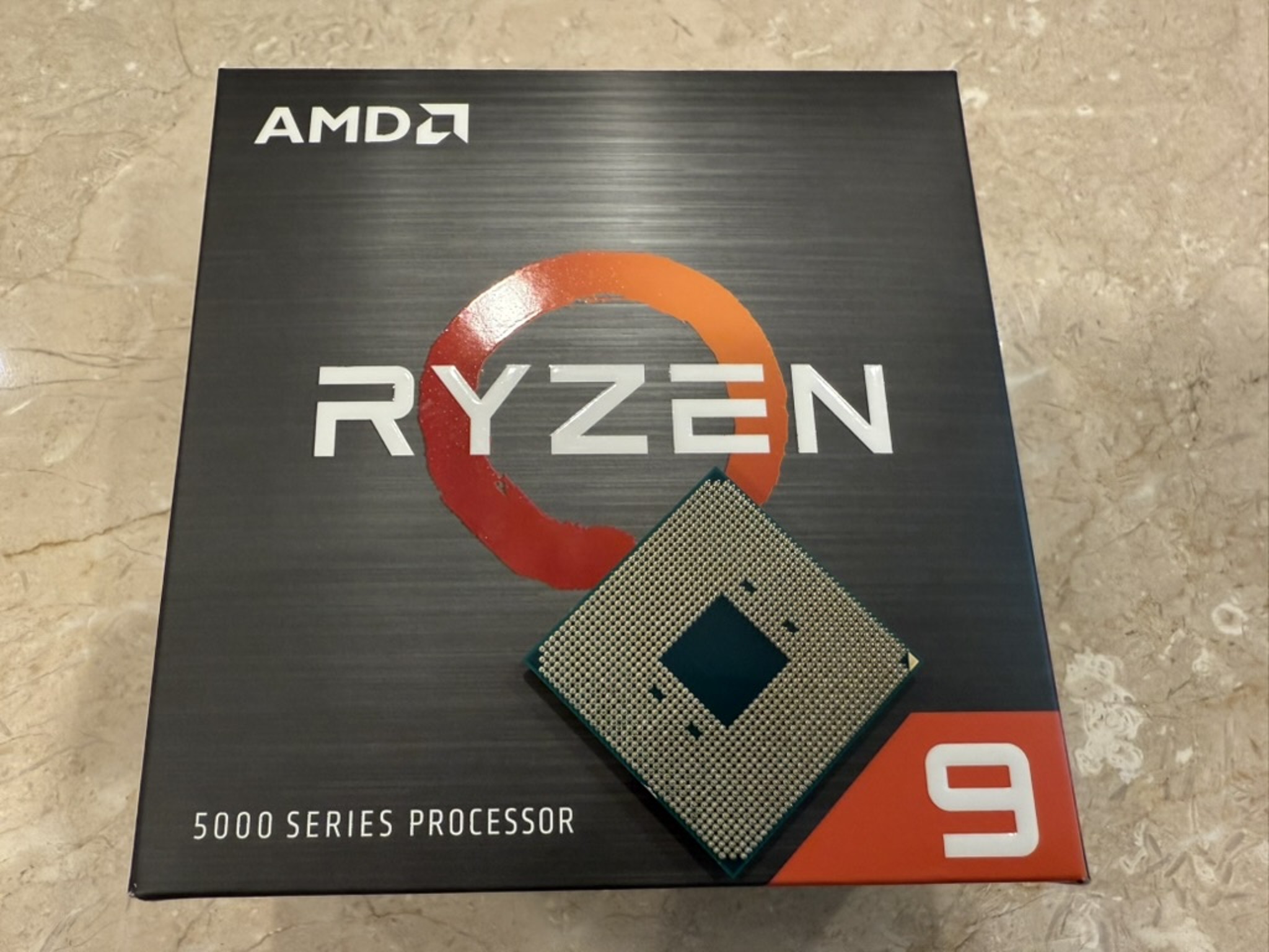 AMD Ryzen 9 5950X 16 core processor - IN ORIGIGNAL BOX - LOW USAGE!