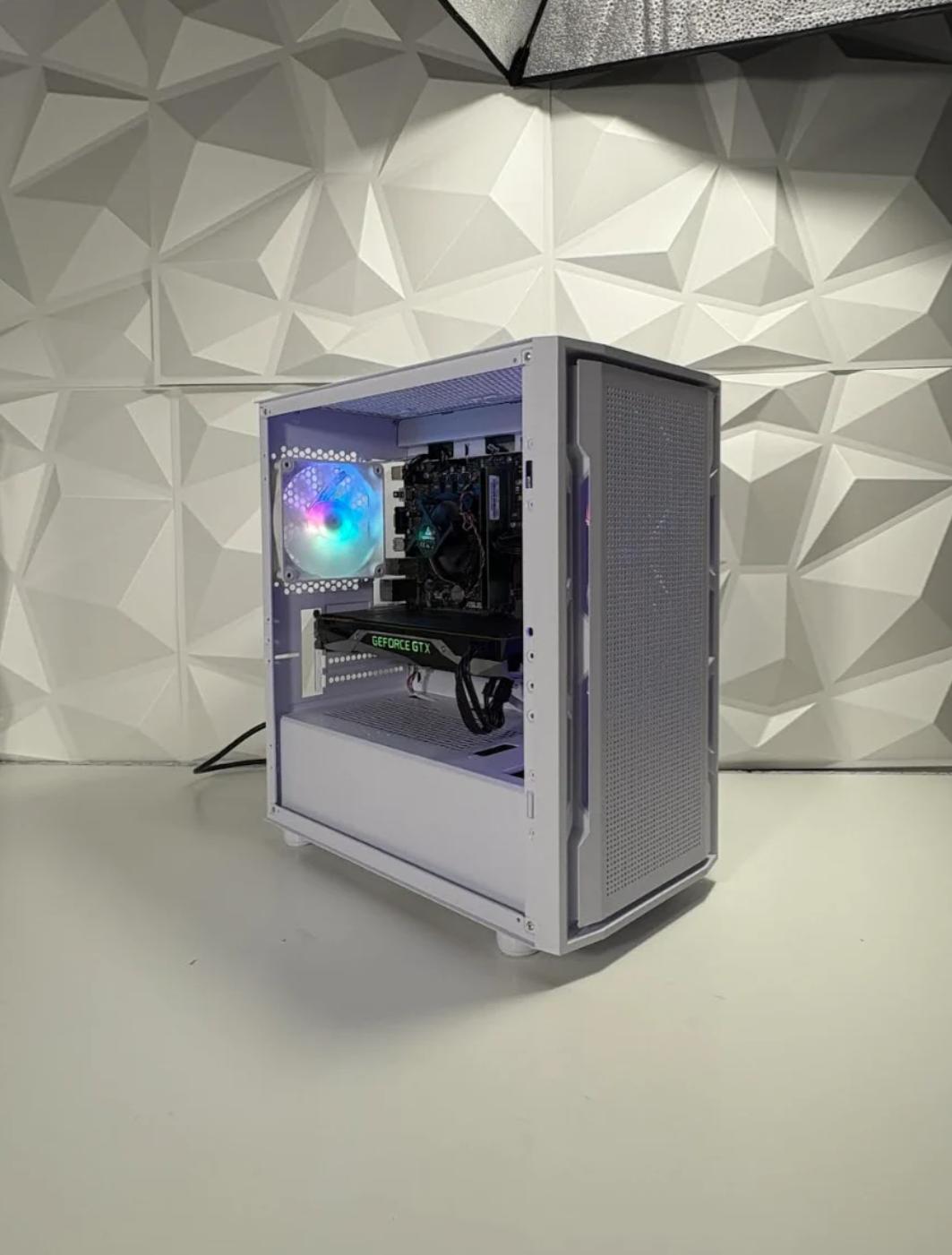 🥶🧊//i7 Gaming PC// - Intel Core i7, GTX 1070 8GB, 16GB, 480GB SSD🥶🧊