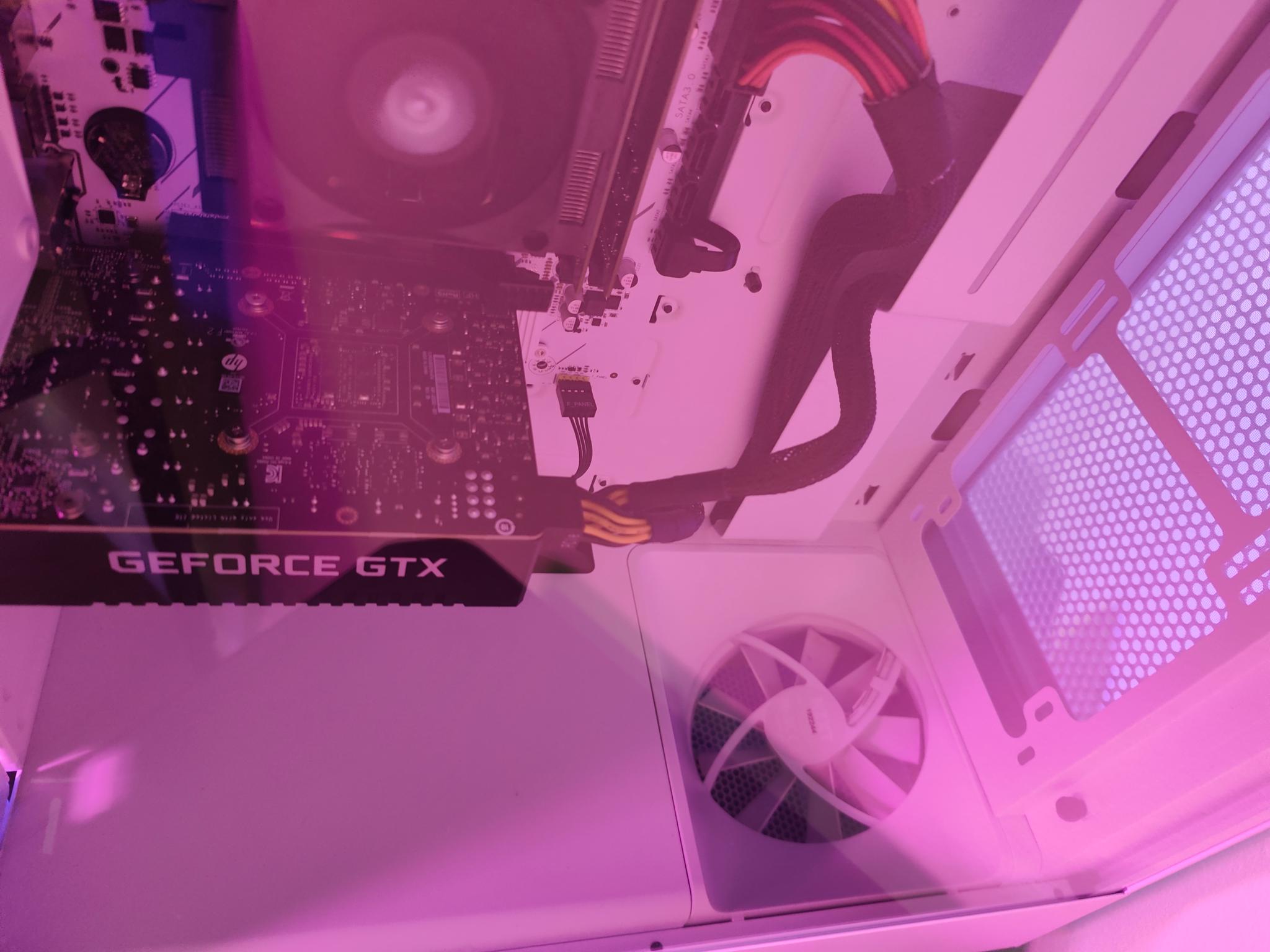 Custom NZXT Ryzen 7 GTX Nvidia 1660 Super Pre-built