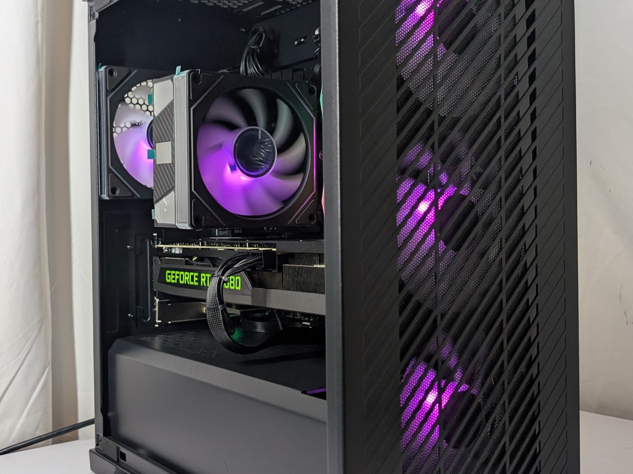 RTX 3080 | i7 12700KF | 16GB DDR5 | 1TB NVME | 650W