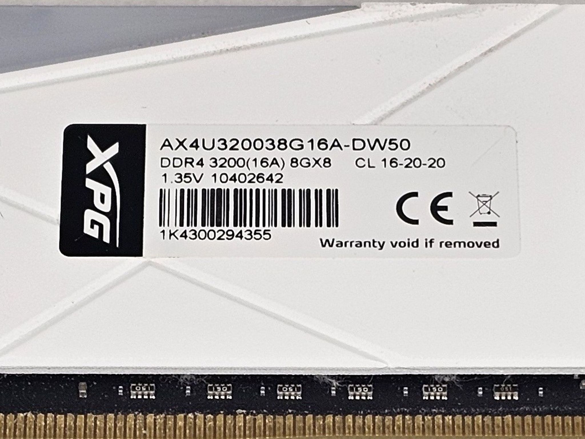16GB DDR4 (2x8GB) CL16 3200MT/s ADATA XPG