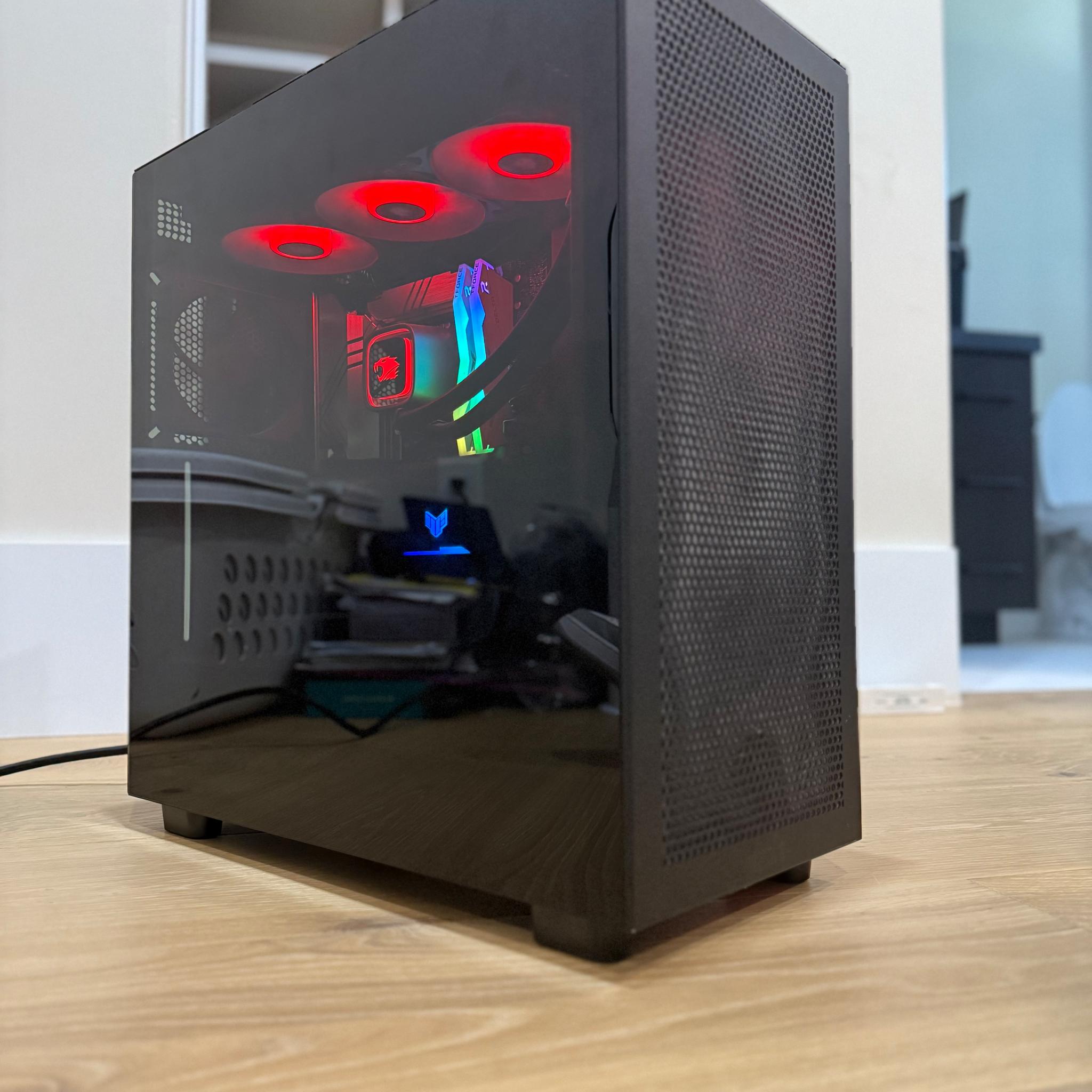 Intel i7-14700KF | RTX 4070 Ti | 32GB DDR5 | 3TB NVMe | NZXT H7