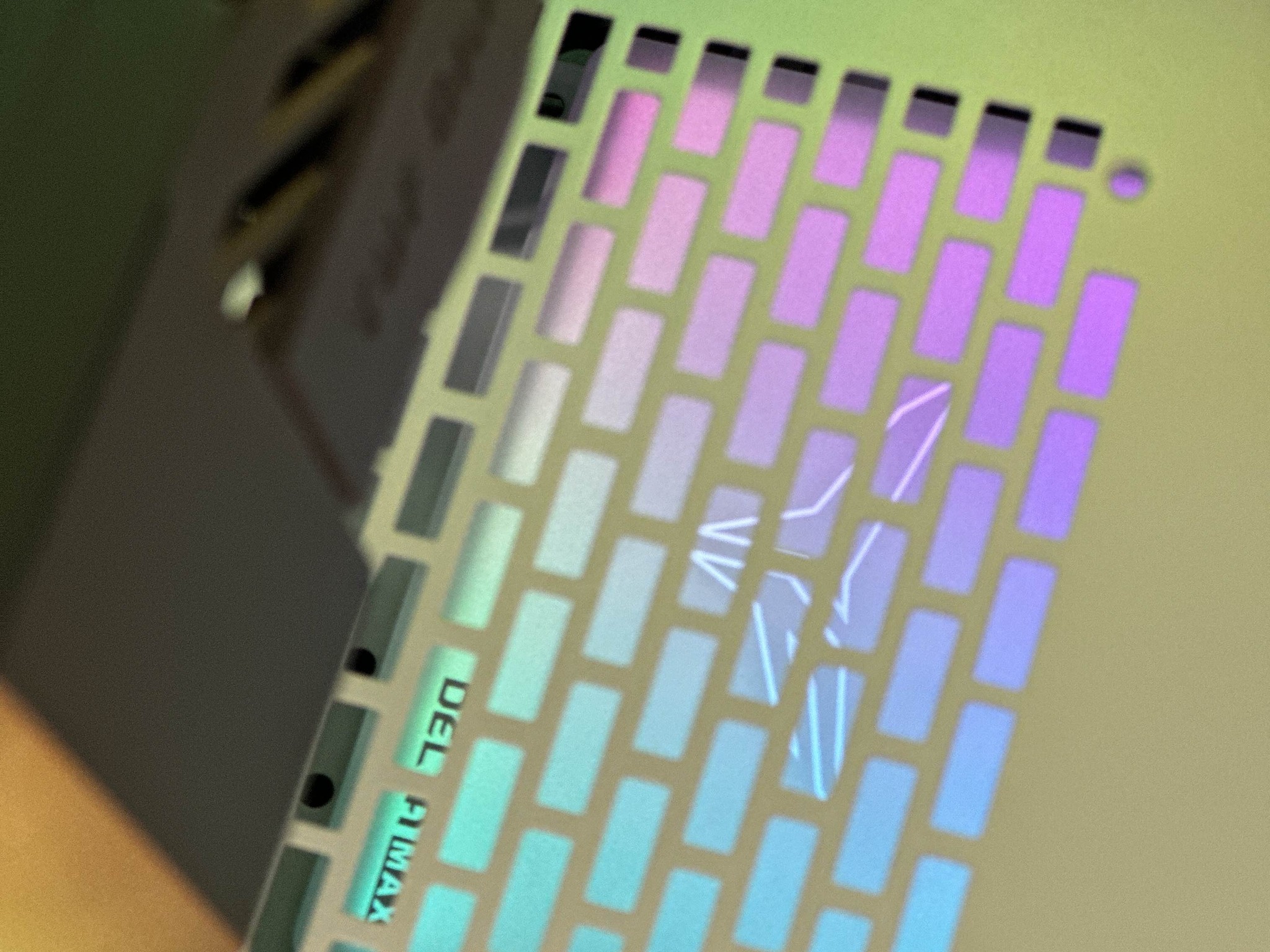 RTX 5070 12GB | Ryzen 7 7700X | 32GB DDR5 | 5TB Storage | Win11 | WIFI | 1440P/4K White Gaming PC