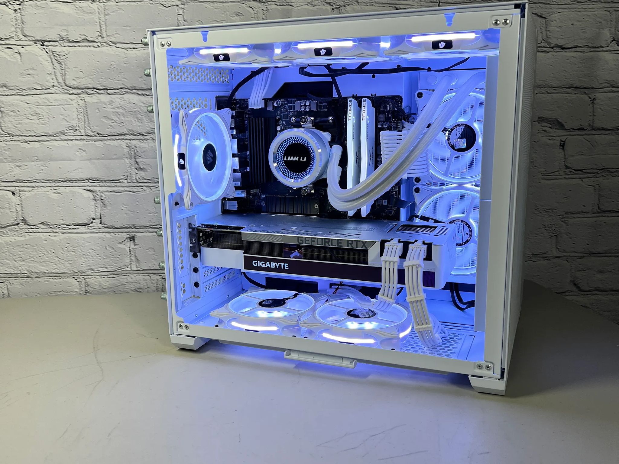 White Knight | Ryzen 7 5800X RTX 3080 High-End Gaming PC