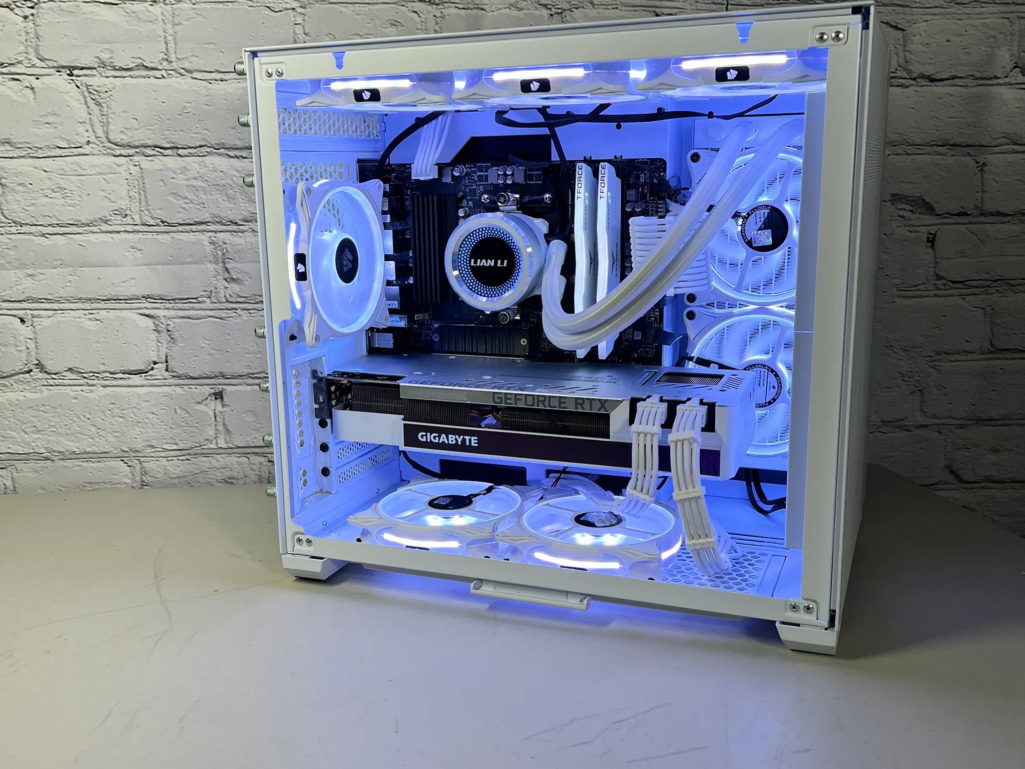 White Knight | Ryzen 7 5800X RTX 3080 High-End Gaming PC