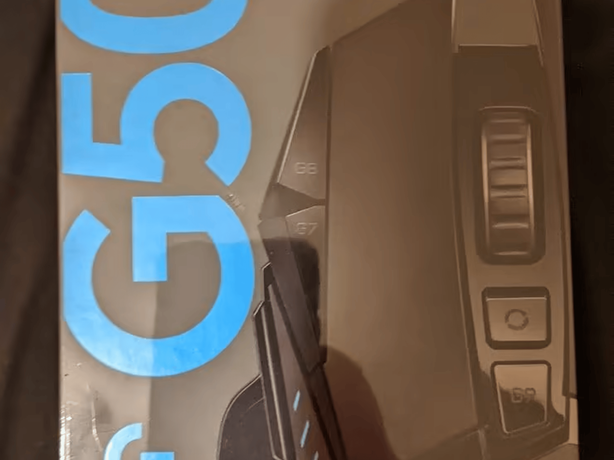 BNIB Logitech G502 Lightspeed Wireless Gaming Mouse