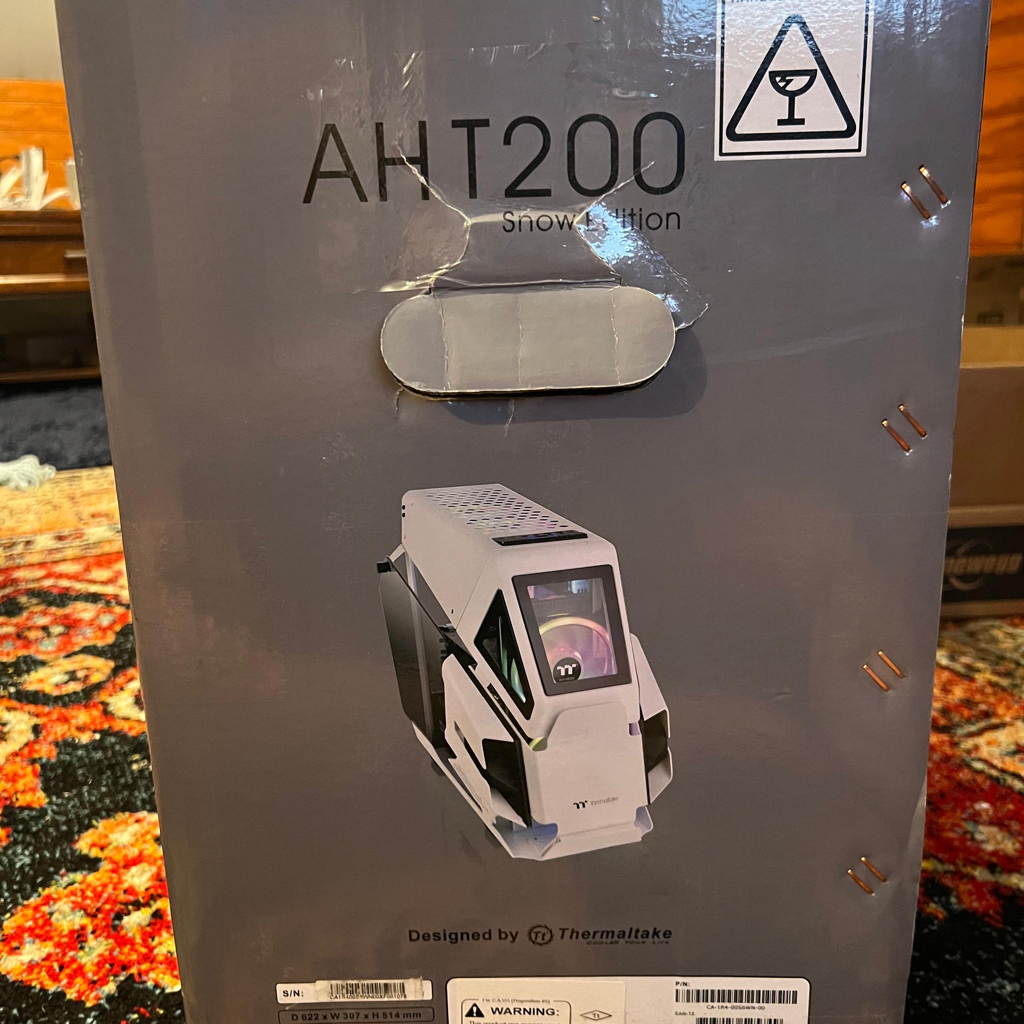 Thermaltake AH T200 Snow
