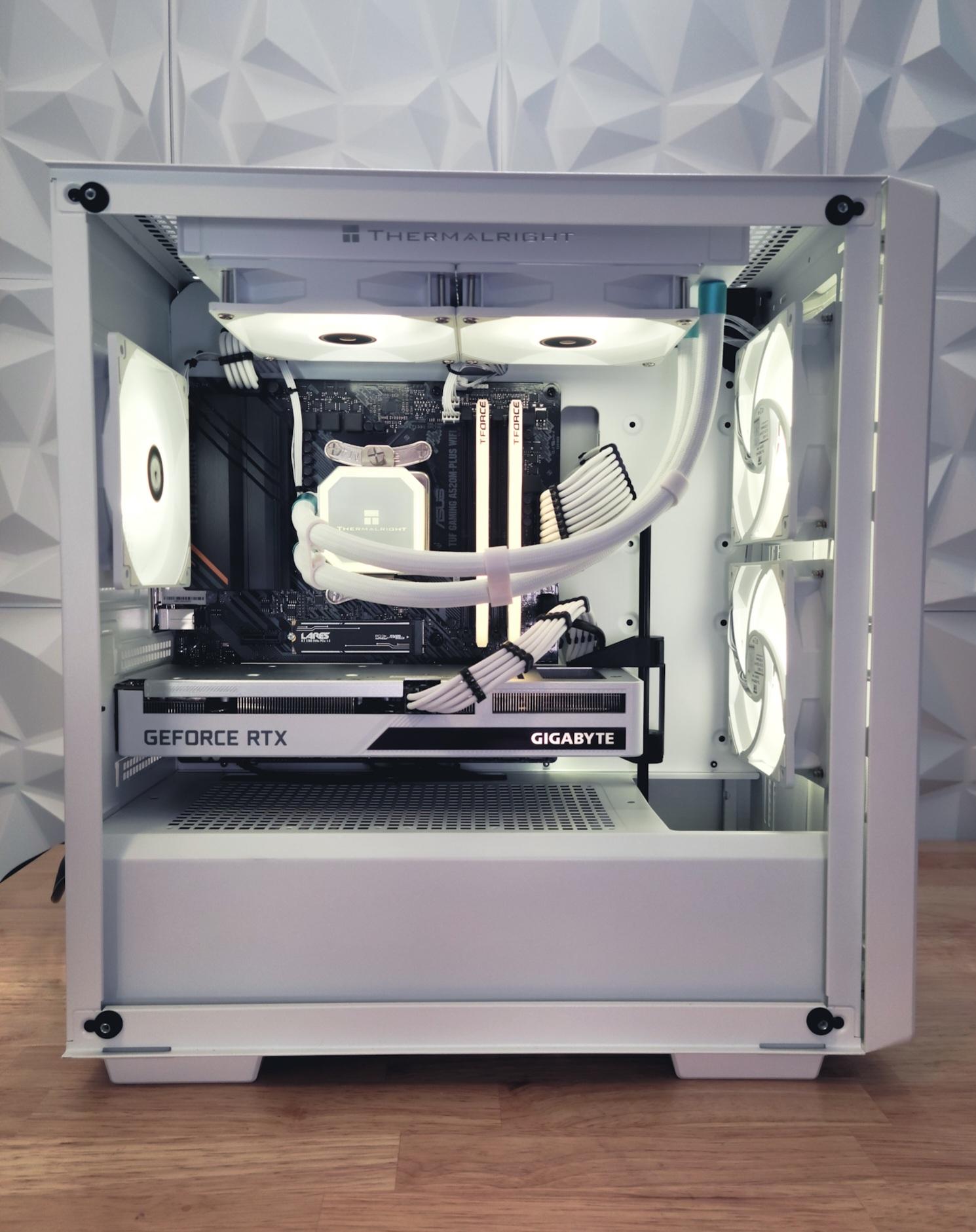 ❄️ArcticRay❄️ Ryzen 5 | RTX 3060 12GB | 32GB Ram | 1TB NVME | ARGB | Win 11 PRO
