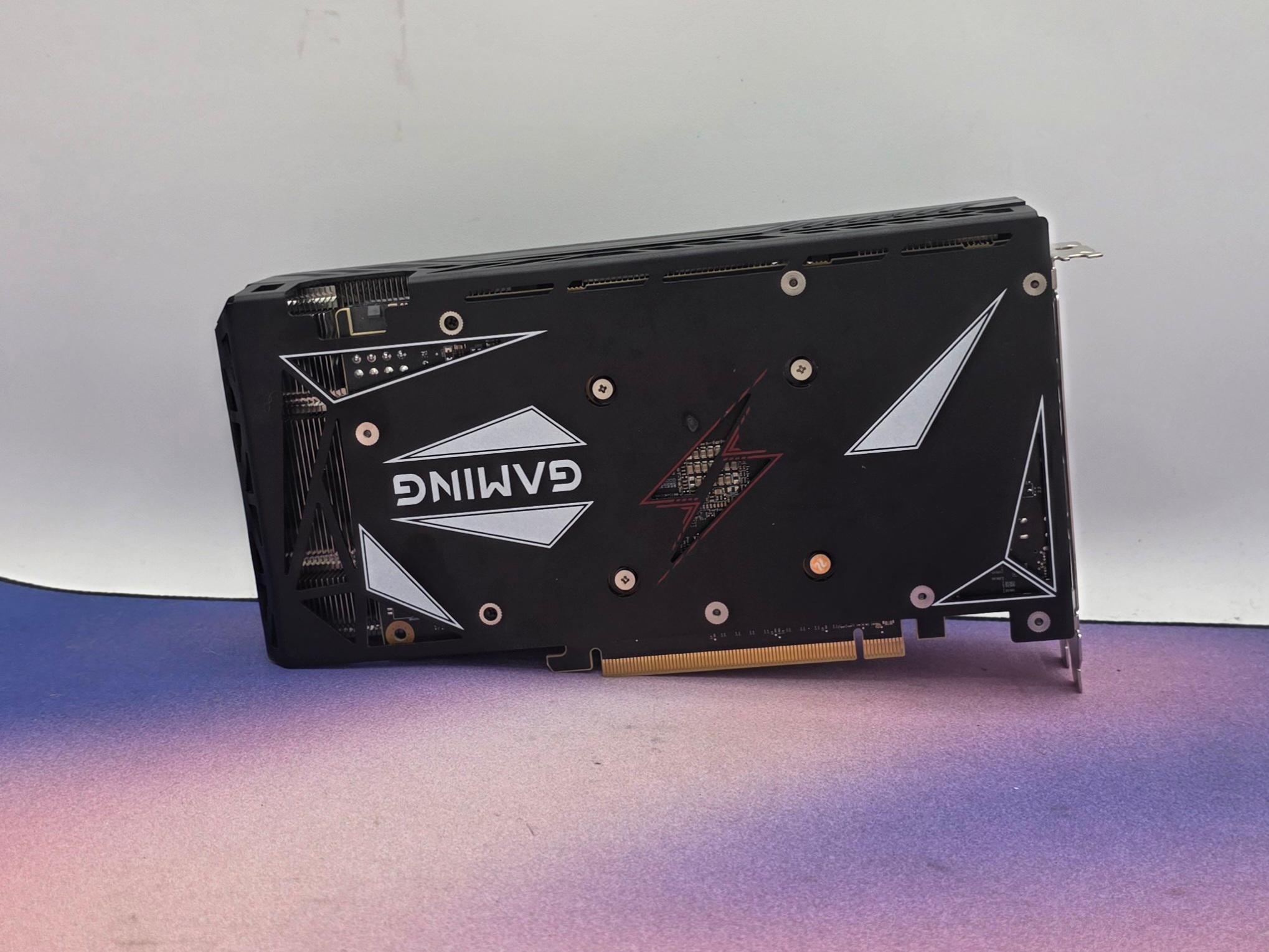 Peladn Gaming RX 6650XT