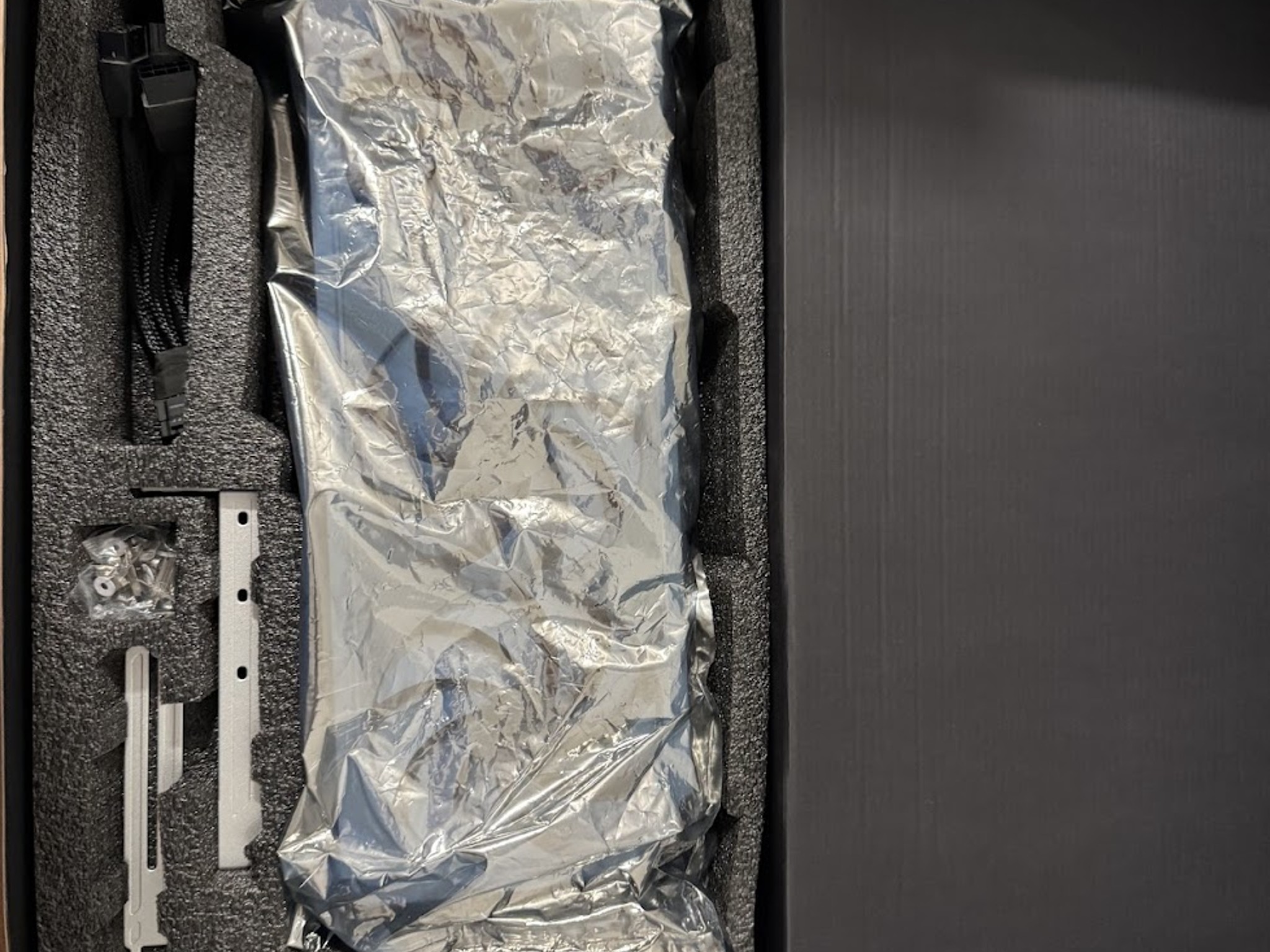 White Gigabyte GeForce RTX™ 4090 AERO OC 24G