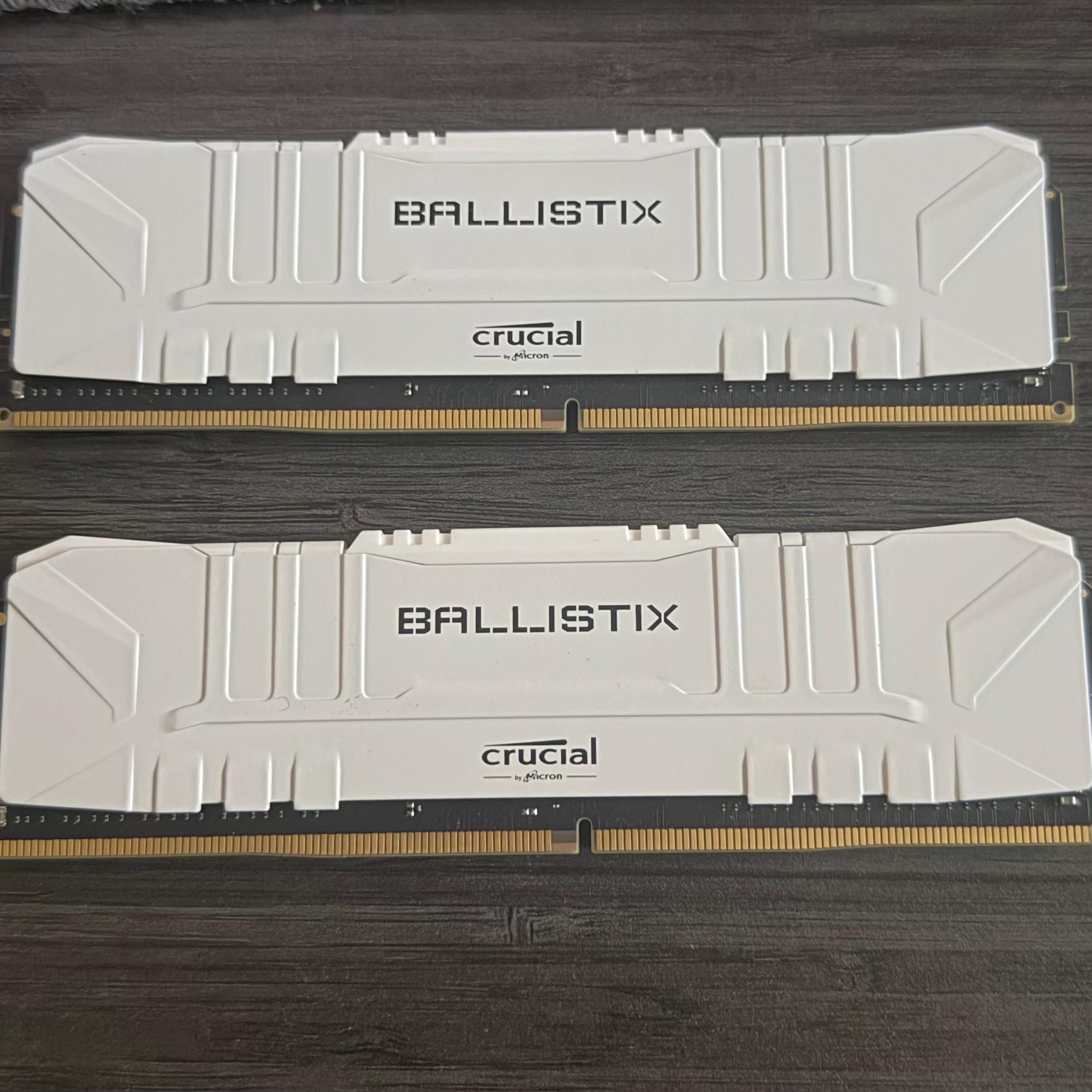 Crucial Ballistix  3600 MHz, DDR4, Memory Kit, 16GB (8GB x2)