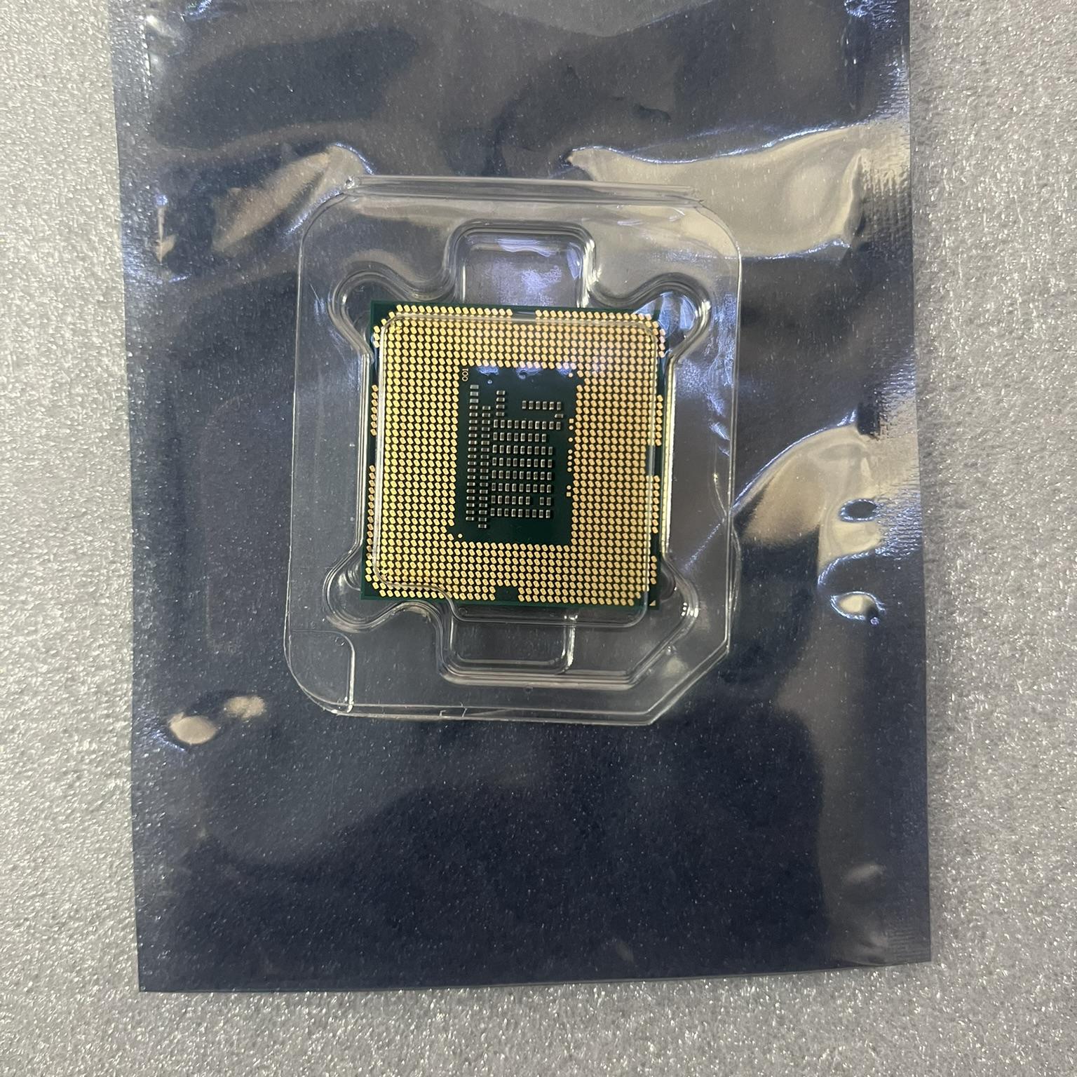 Intel i3 3240