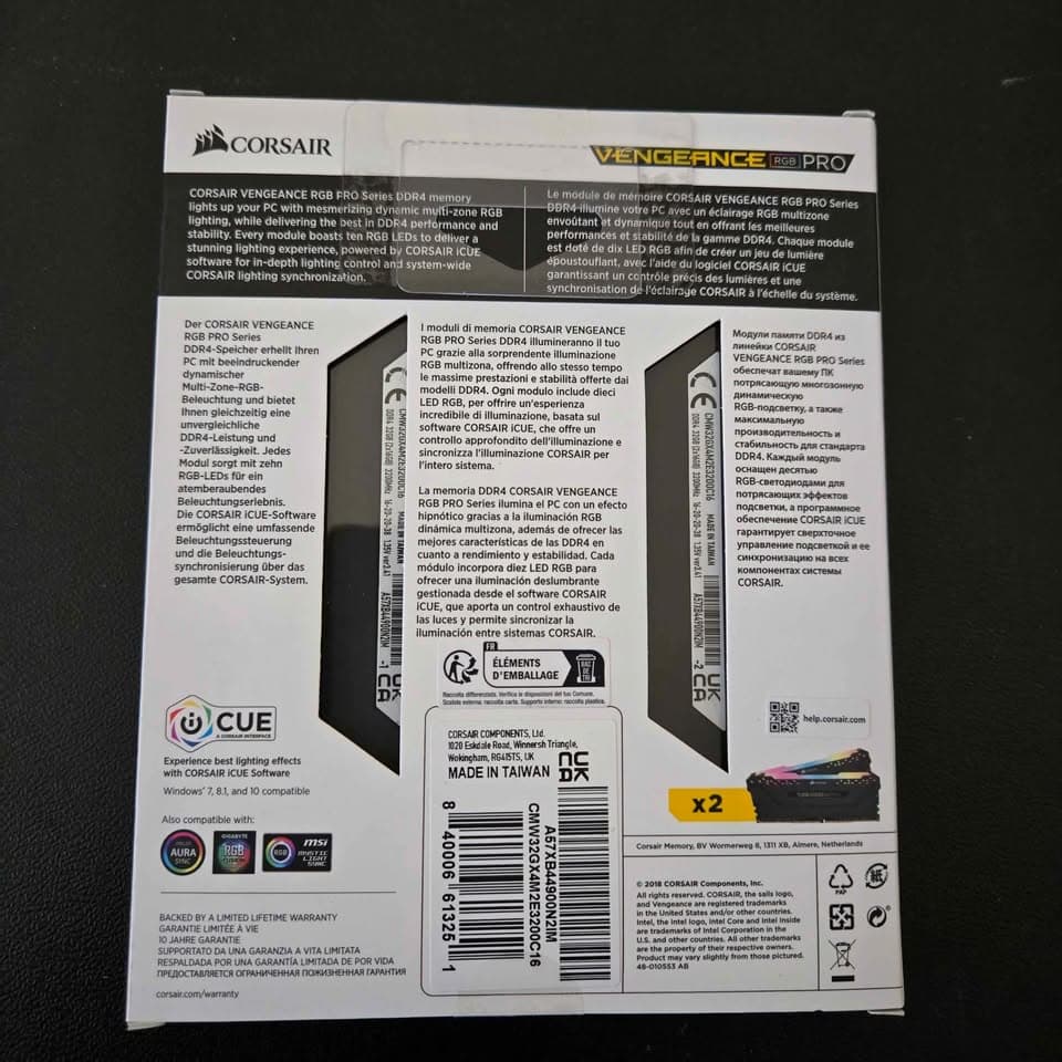 BNIB - VENGEANCE RGB PRO 32GB (2 x 16GB) DDR4 DRAM 3200MHz C16 Memory Kit