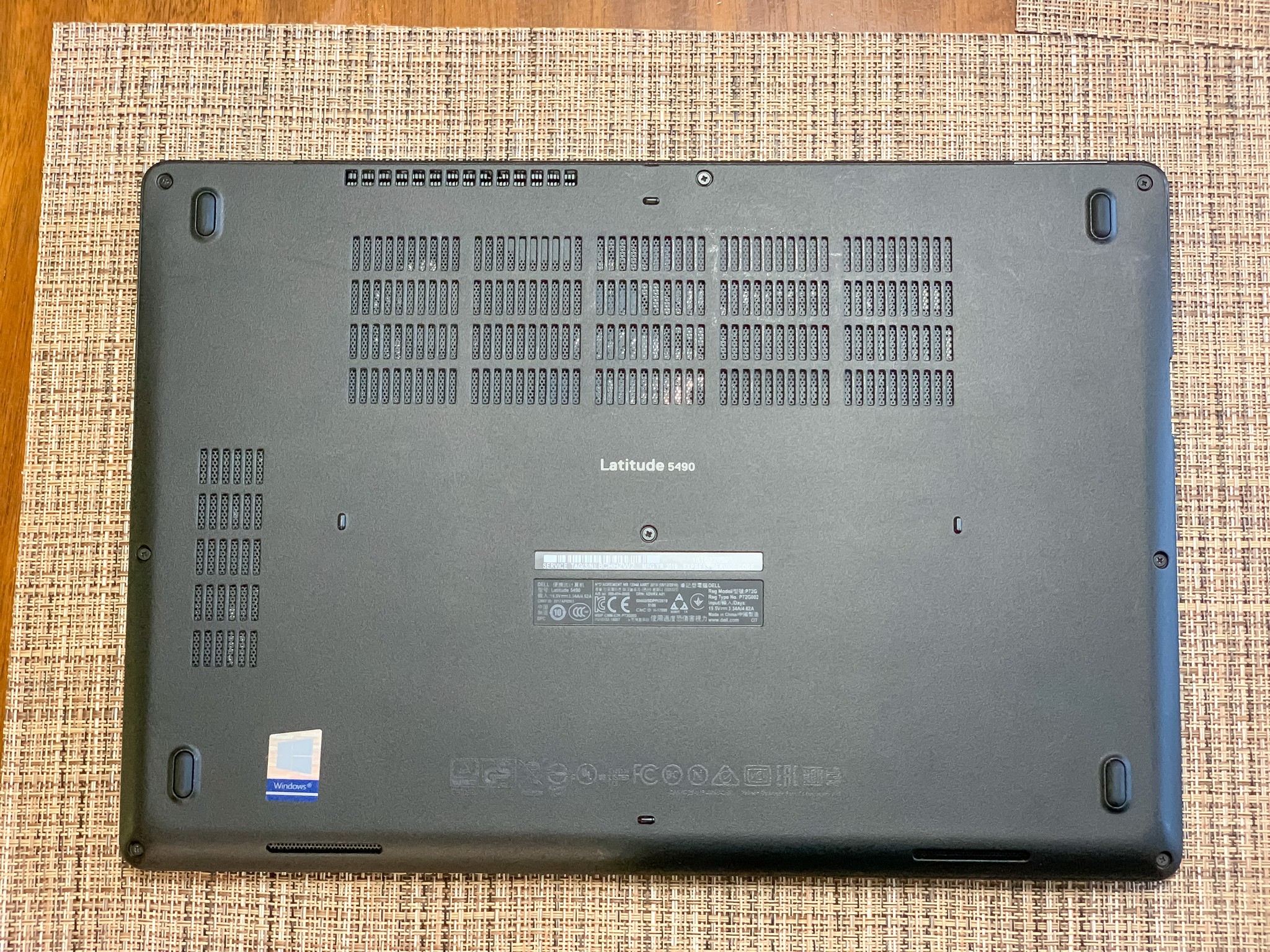 14" Dell Latitude 5490 // Core i7-8650U, 16GB RAM, 500GB M.2 SSD