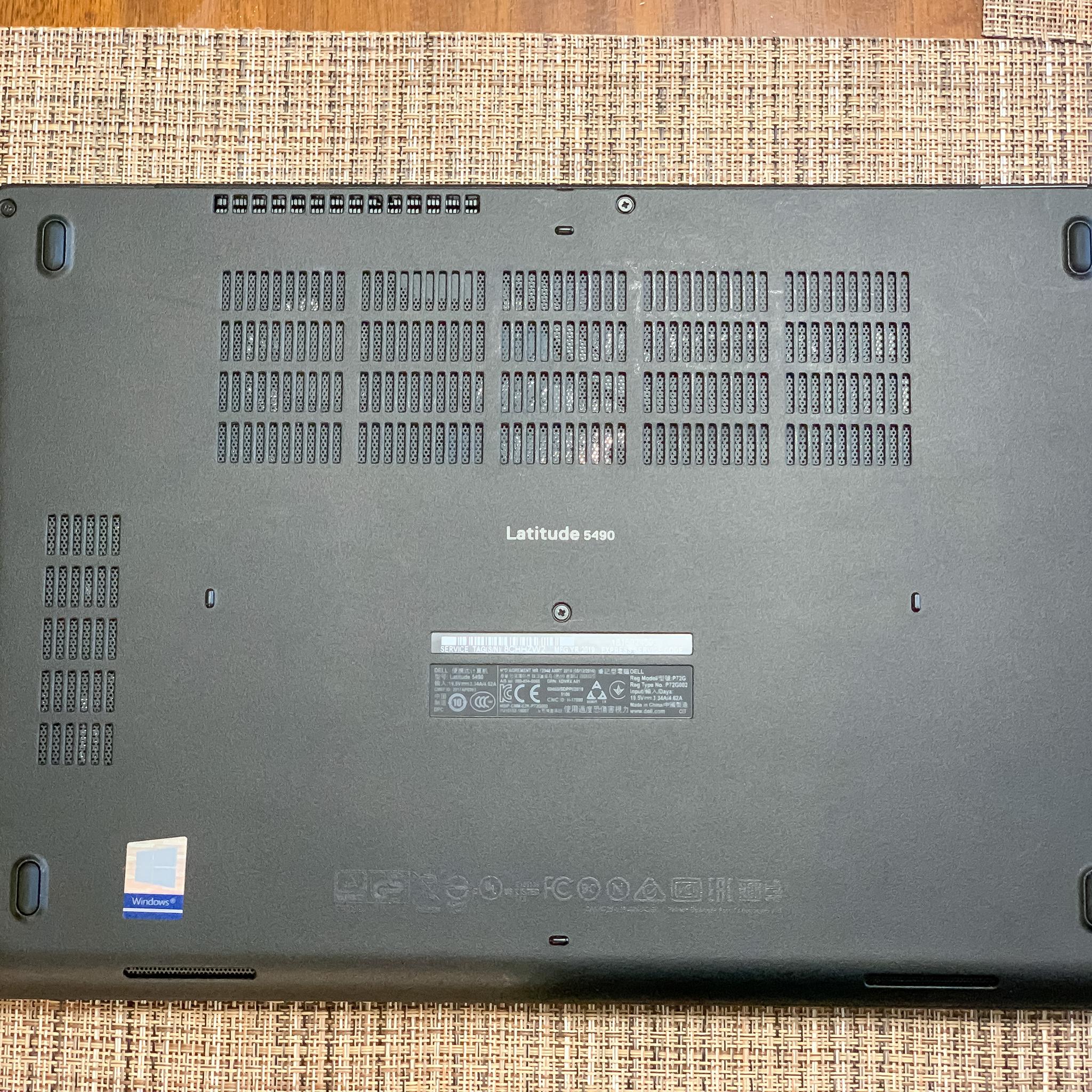 14" Dell Latitude 5490 // Core i7-8650U, 16GB RAM, 500GB M.2 SSD