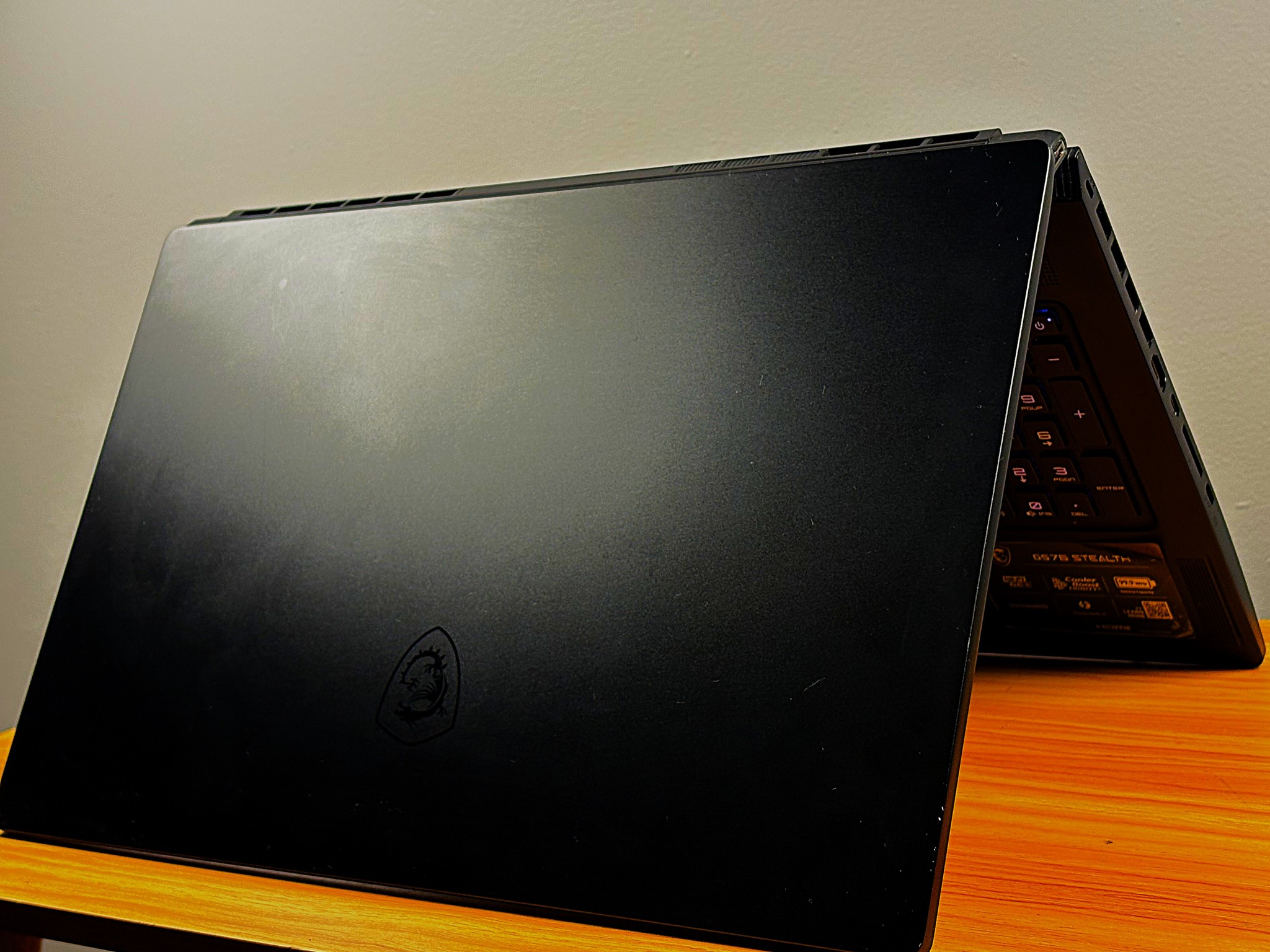 MIDRANGE GAMING LAPTOP ( i9, RTX 3070, 32GB). $999 OBO.