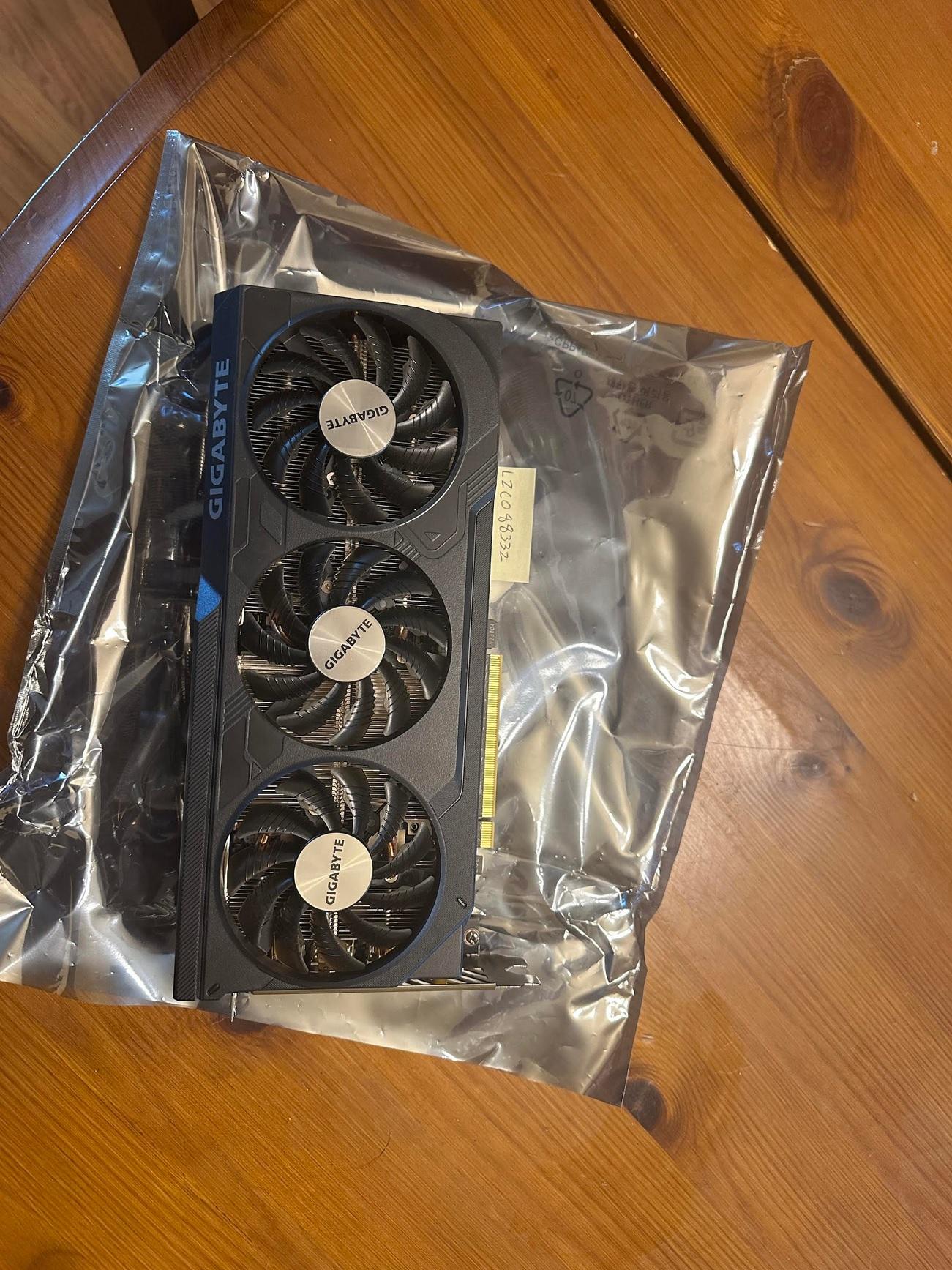 Gigabyte GeForce RTX 4070 WINDFORCE OC
