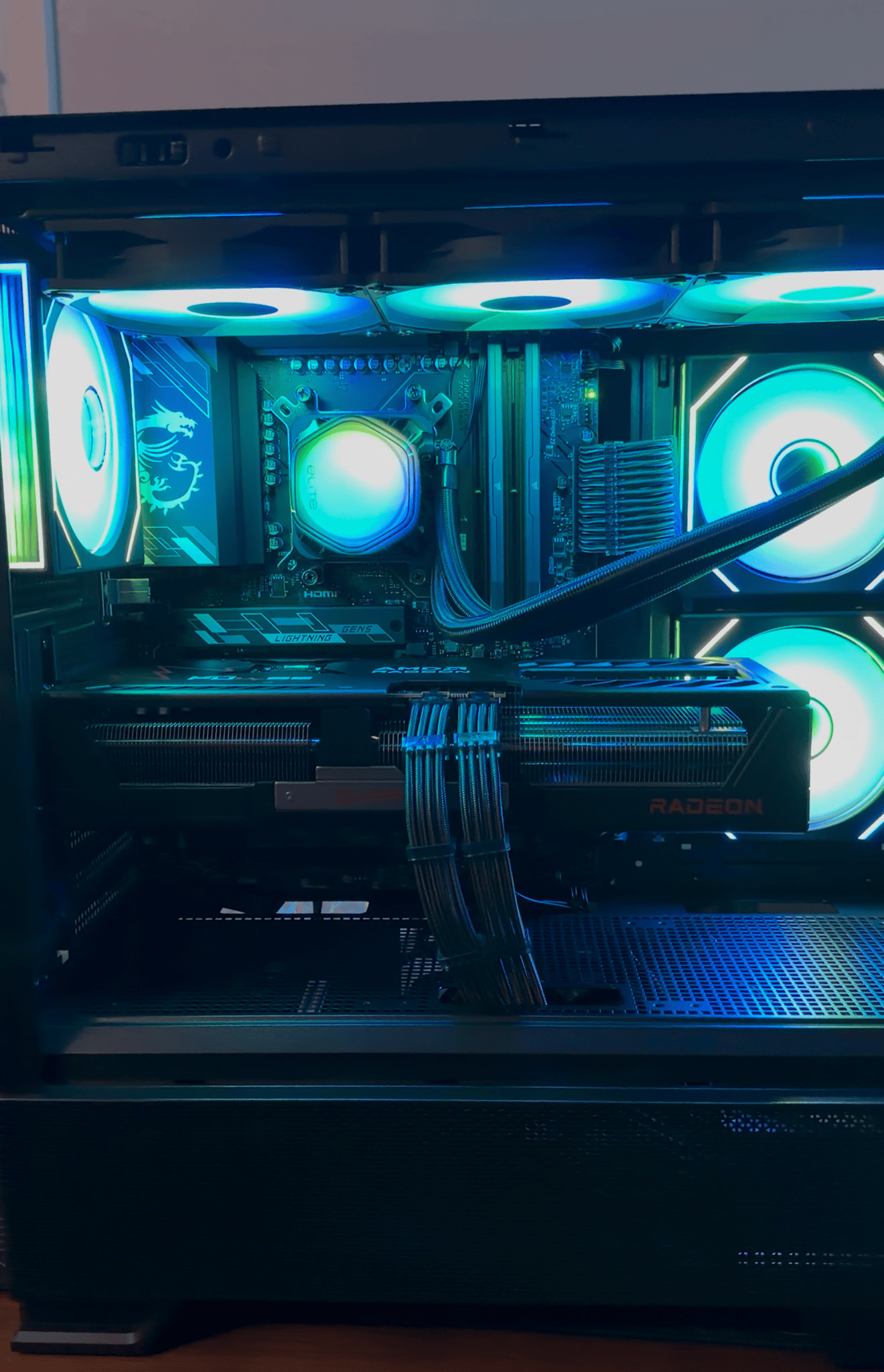New Imperial Tech: Aqua Infinity 7600X3D + RX 9070 XT