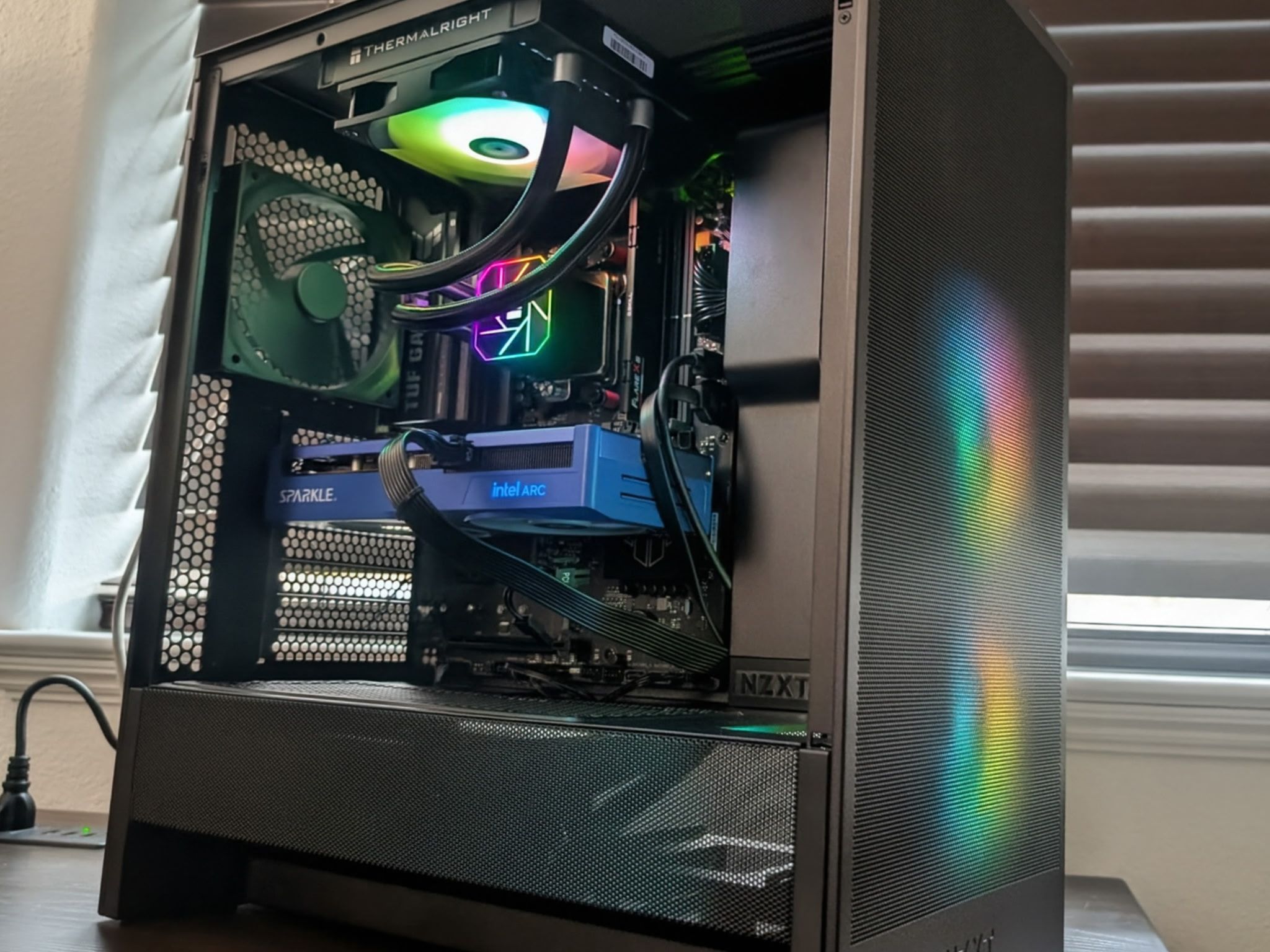 AMD Ryzen 5 7600X | Intel Arc B570 10GB | 16GB DDR5 | 1TB NVMe SSD | Wifi | Windows 11 | Gaming PC