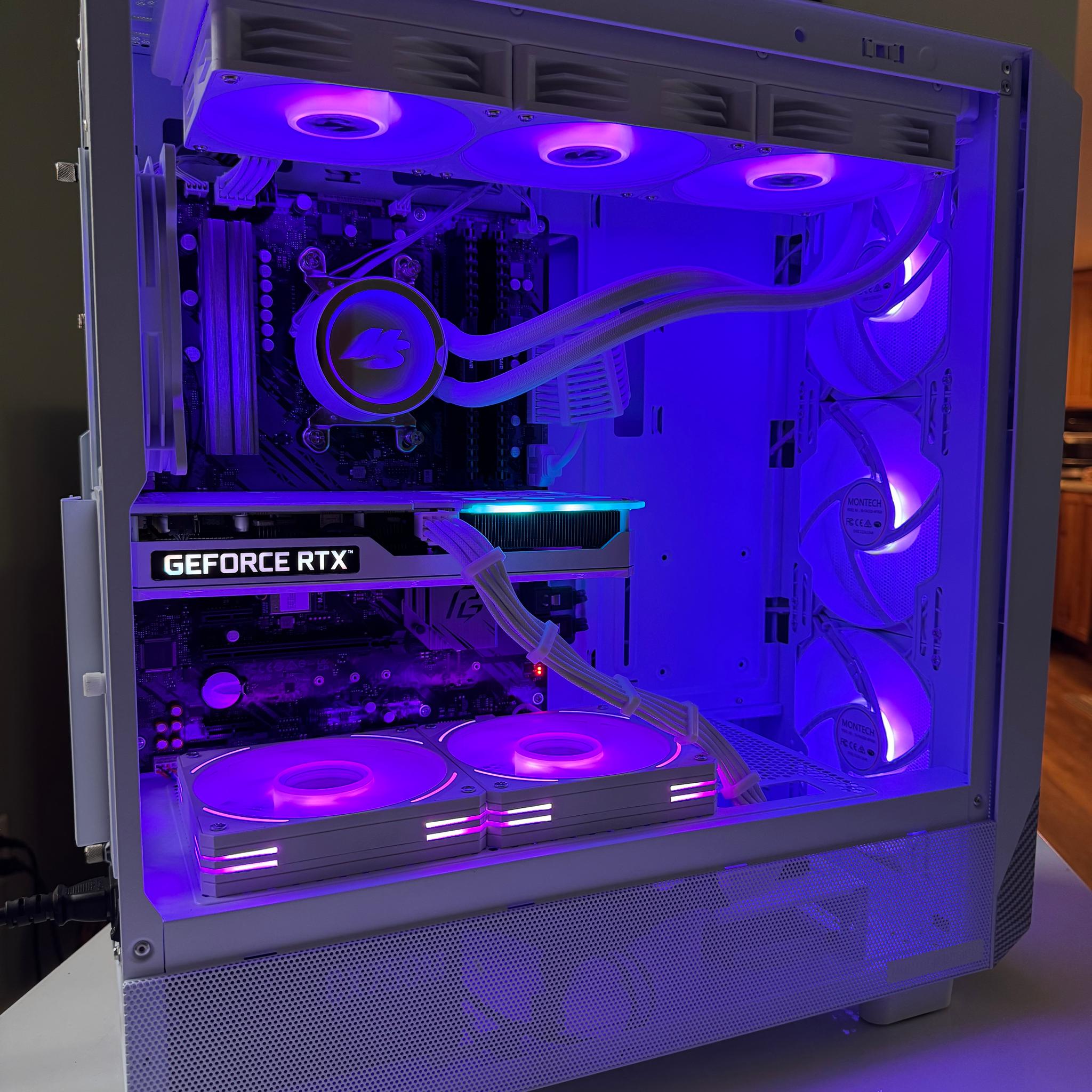 Frost Apex  | Custom Gaming PC | 3060 TI - R5 5500 - 16GB Ram - 1tb SSD