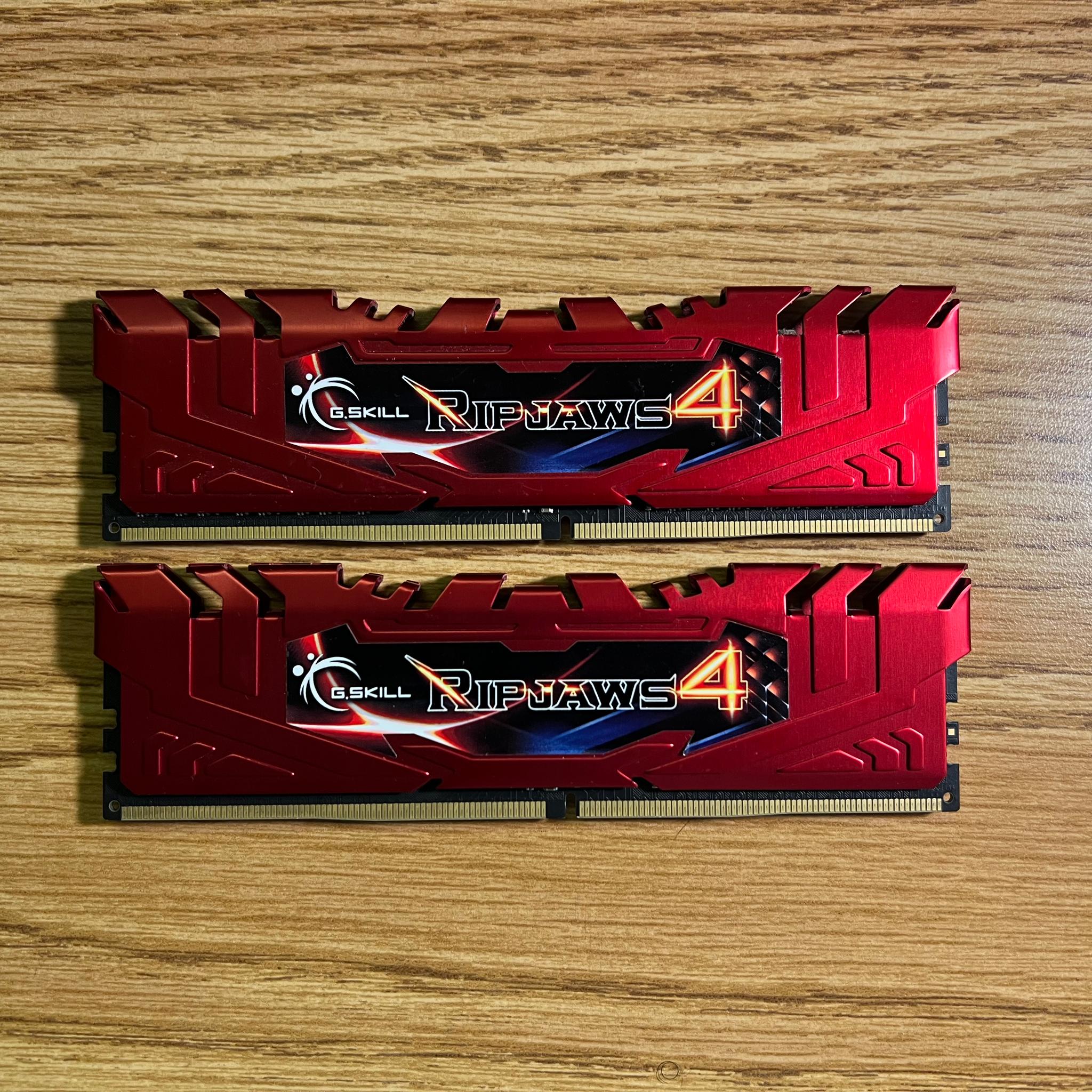 16GB (2x8GB) DDR4-2400MHz CL15 G.SKILL Ripjaws 4 Memory Kit Red