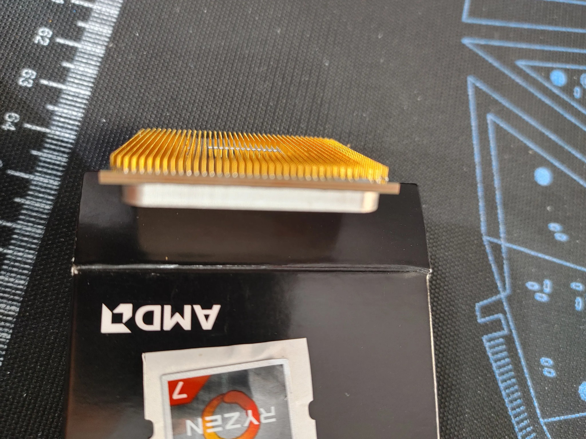 **Gently USED** AMD RYZEN 7 3700x AM4 Processor 8 core/16 Thread